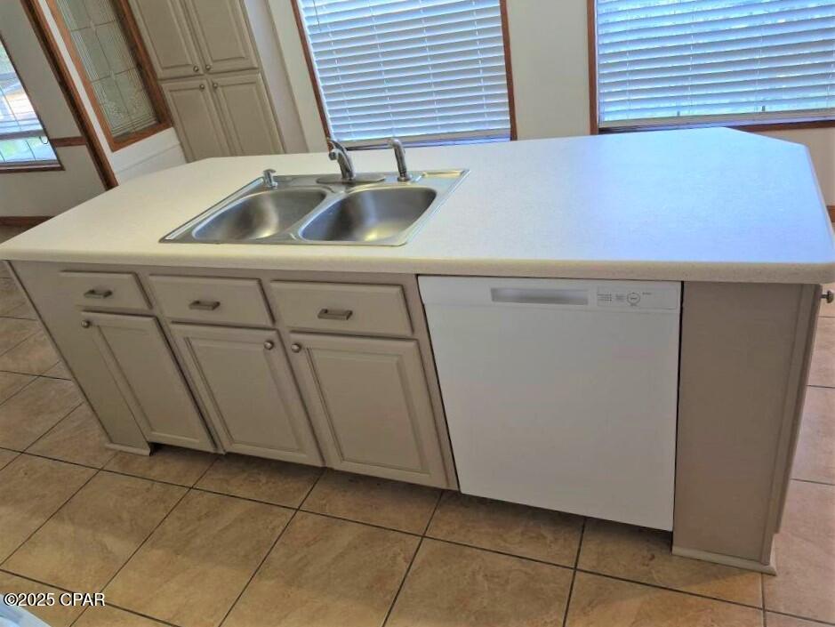 Auueqjqeuyldd6bj1zazsrs P5fyugd3g_mwkmbkeai