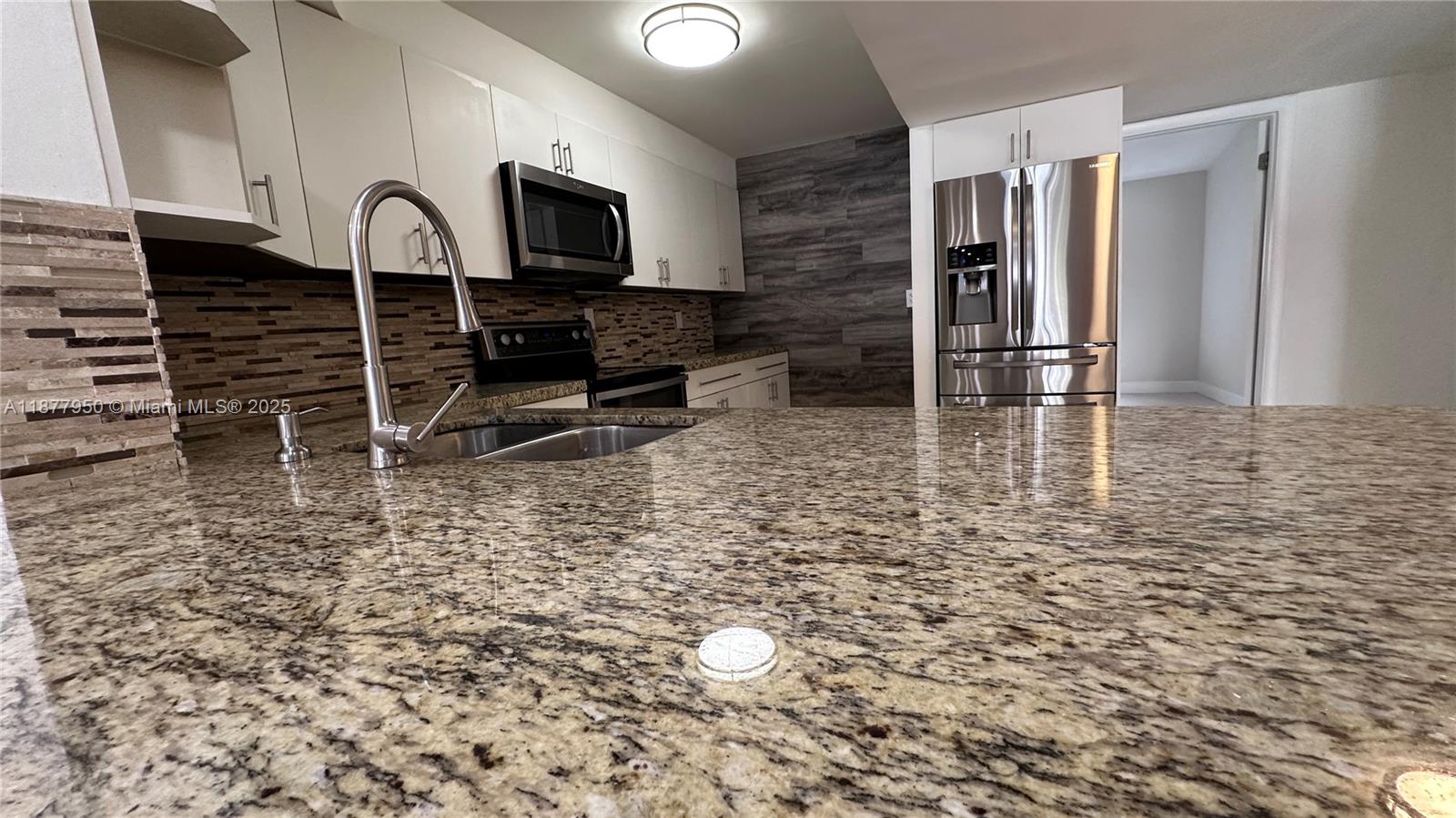 Property photo # 4
