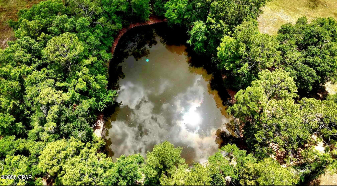 E4rrsv4oxkjx8bcye0sxopolzp3oy7tp4maptq2cnl4