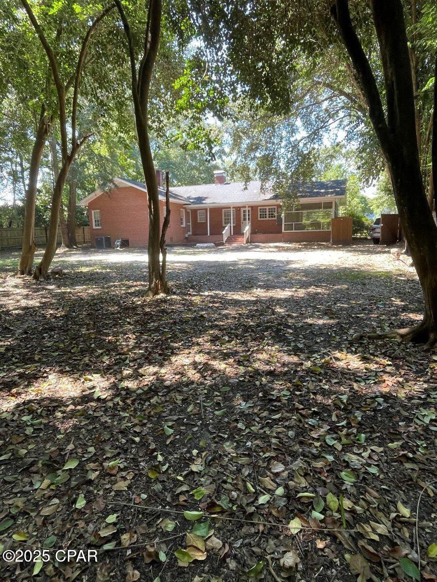 Image 14 For 111 Main Street