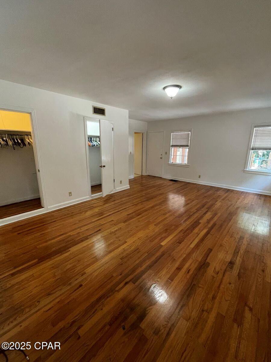 Image 35 For 111 Main Street