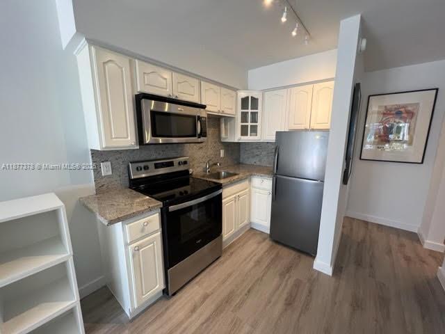 Property photo # 0