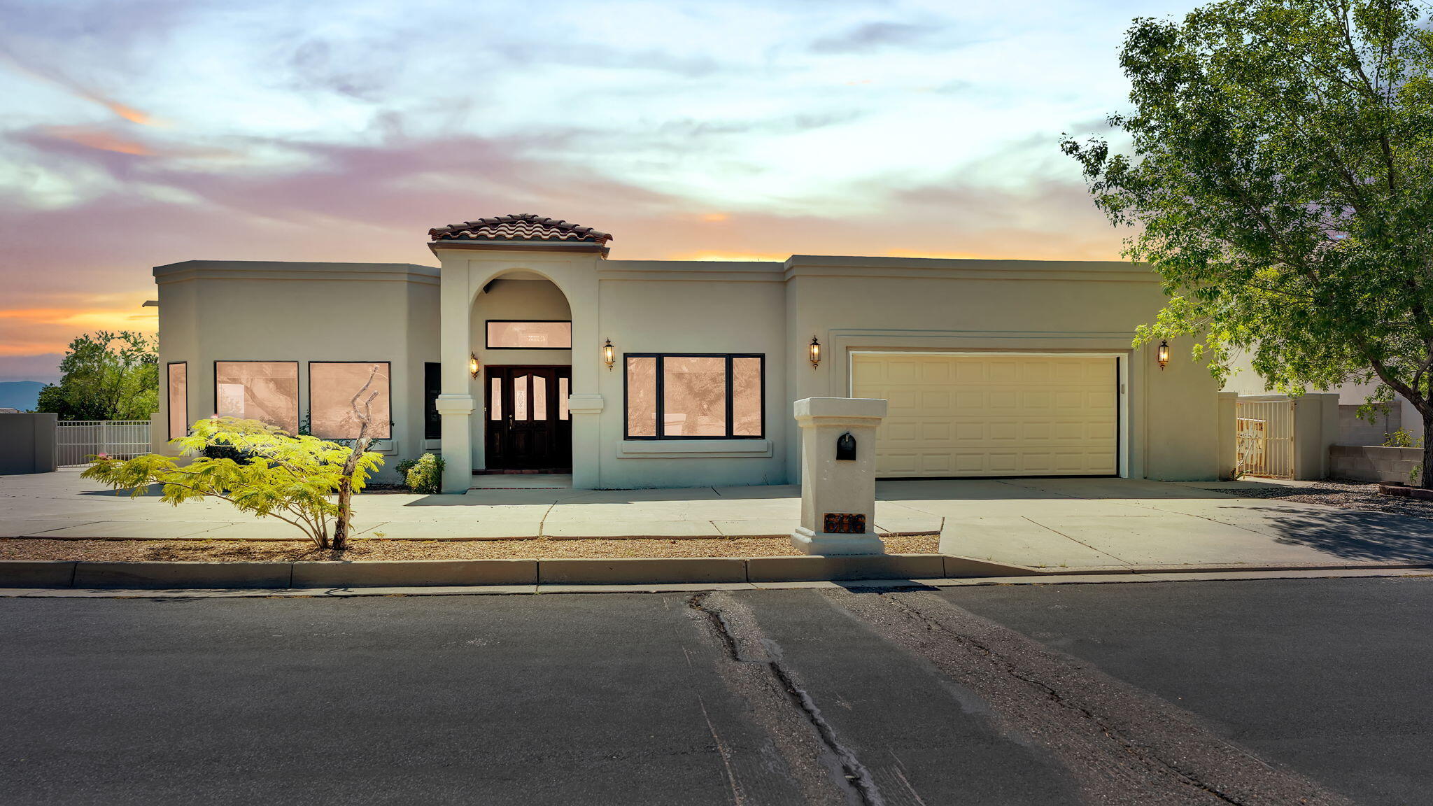 Welcome to this stunning 3-bedroom home with the potential for 6 bedrooms or flexible use as home offices or studies. Perfectly nestled in a landscaped setting with both front and backyard design, this property offers breathtaking mountain views. Inside, the home boasts Italian floor tiles, an inviting open-concept living area, and a cozy fireplace. The kitchen offers a modern layout with a peninsula, perfect for extra seating or meal prep. The primary suite includes a walk-in closet, private en suite bathroom, and direct access to the backyard. Additional upgrades include a new stucco exterior and a water softener system for added comfort and efficiency. One of the additional rooms also features a private entrance from the backyard.