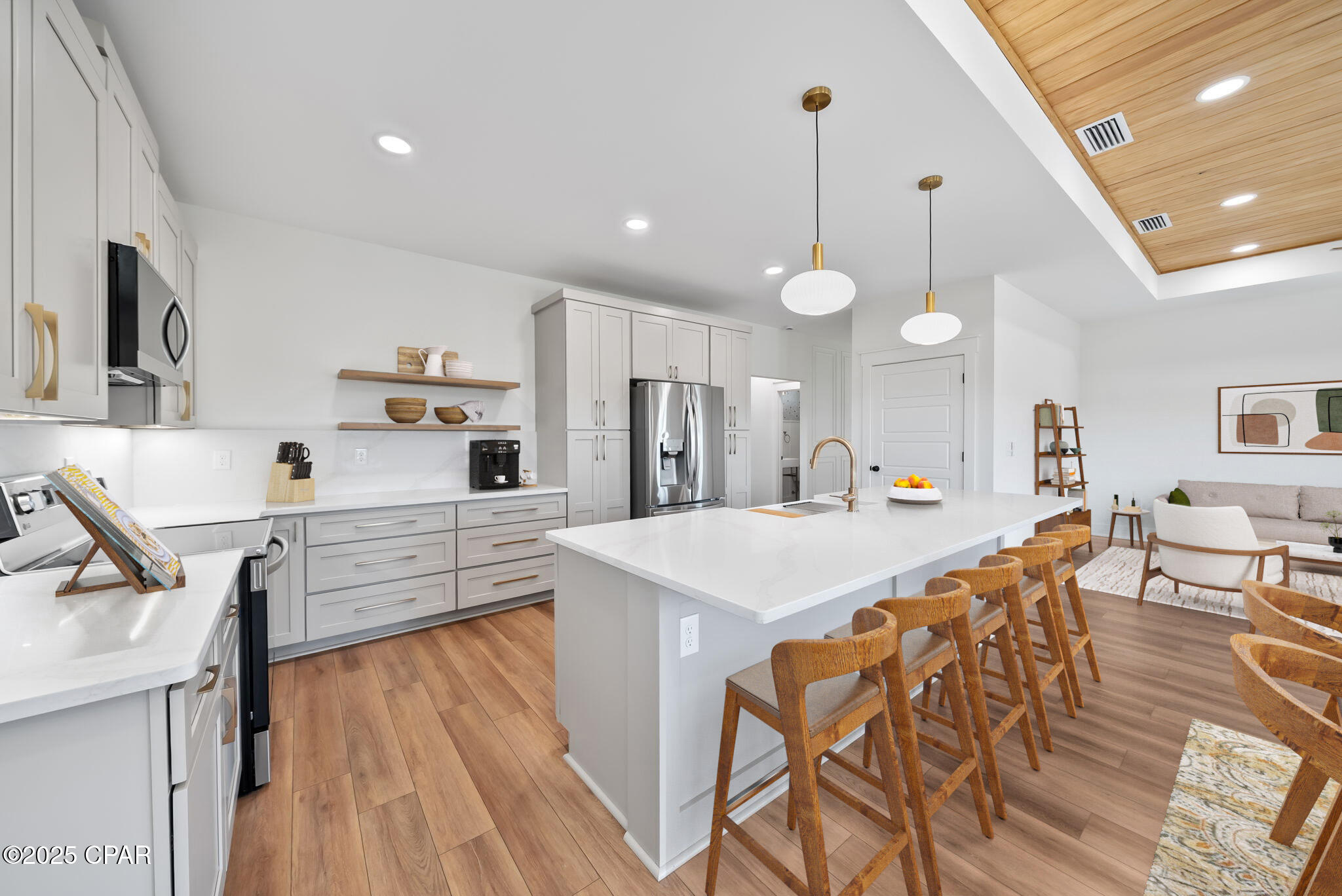 Image 4 For 7107 Lagoon Drive