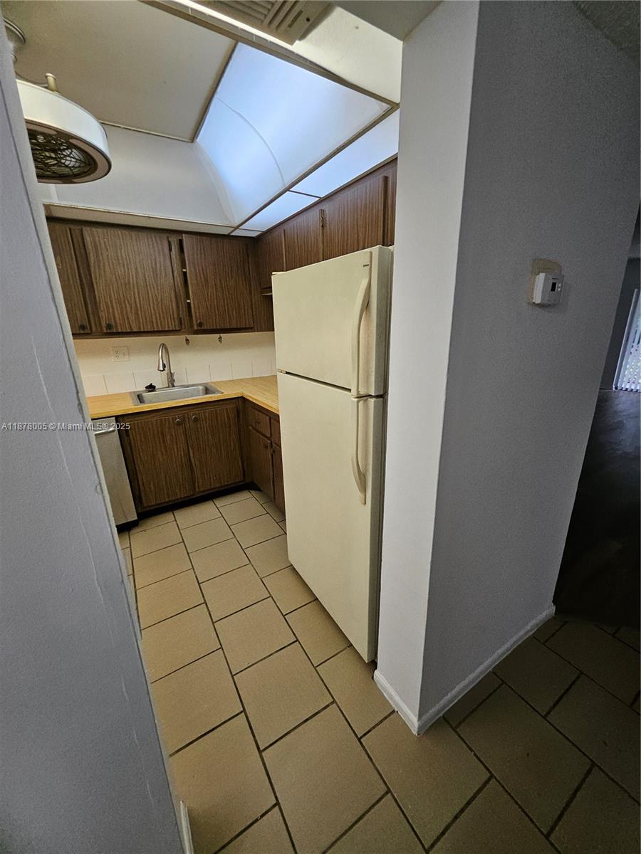 Property photo # 2