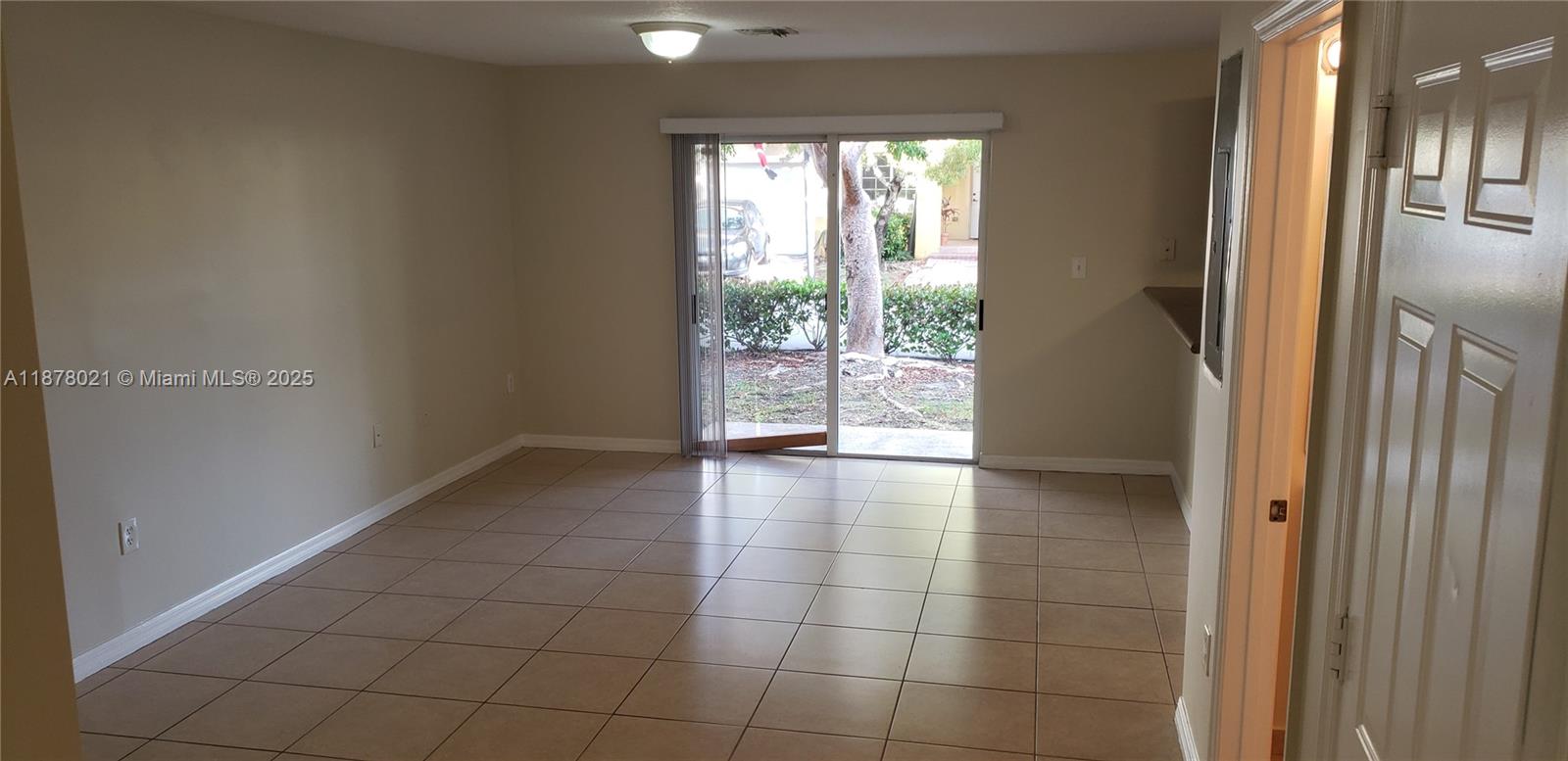Property photo # 7