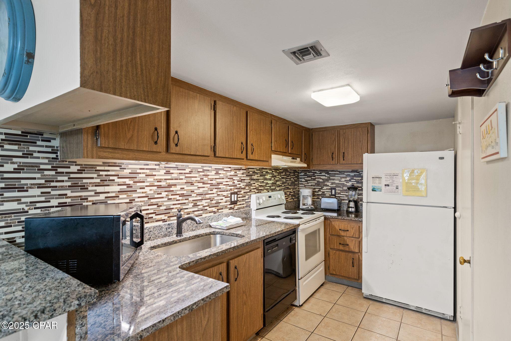 Image 6 For 23223 Front Beach Road B2-607