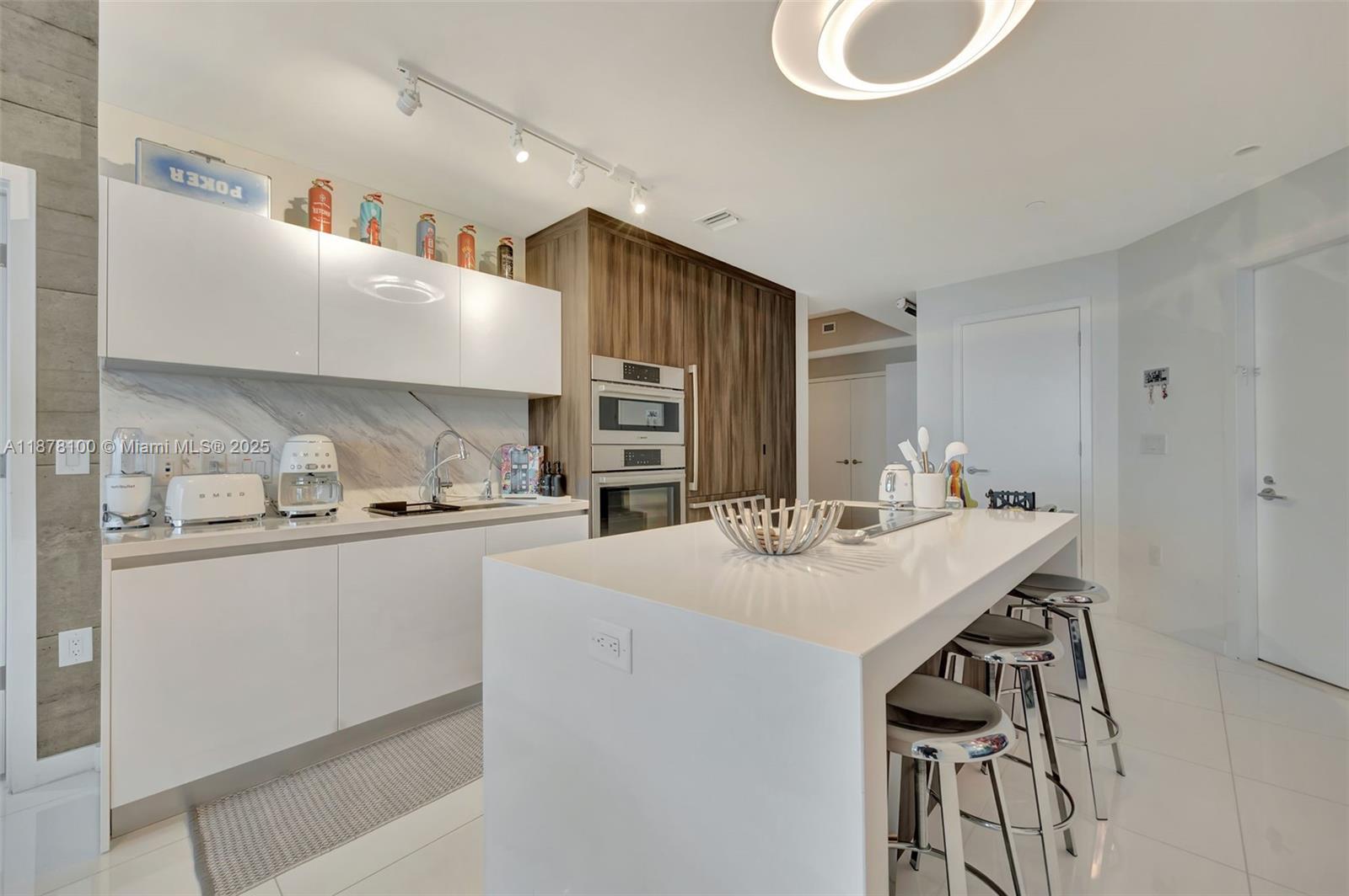 Property photo # 8