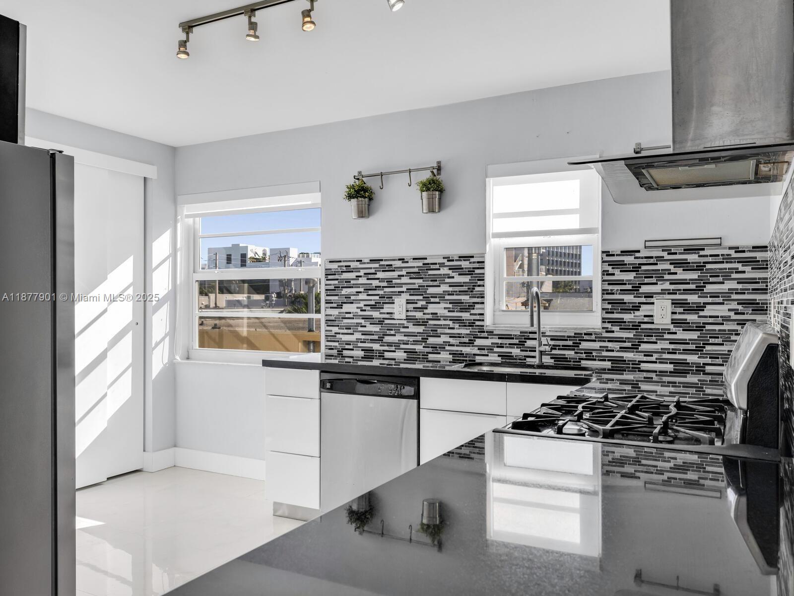 Property photo # 7