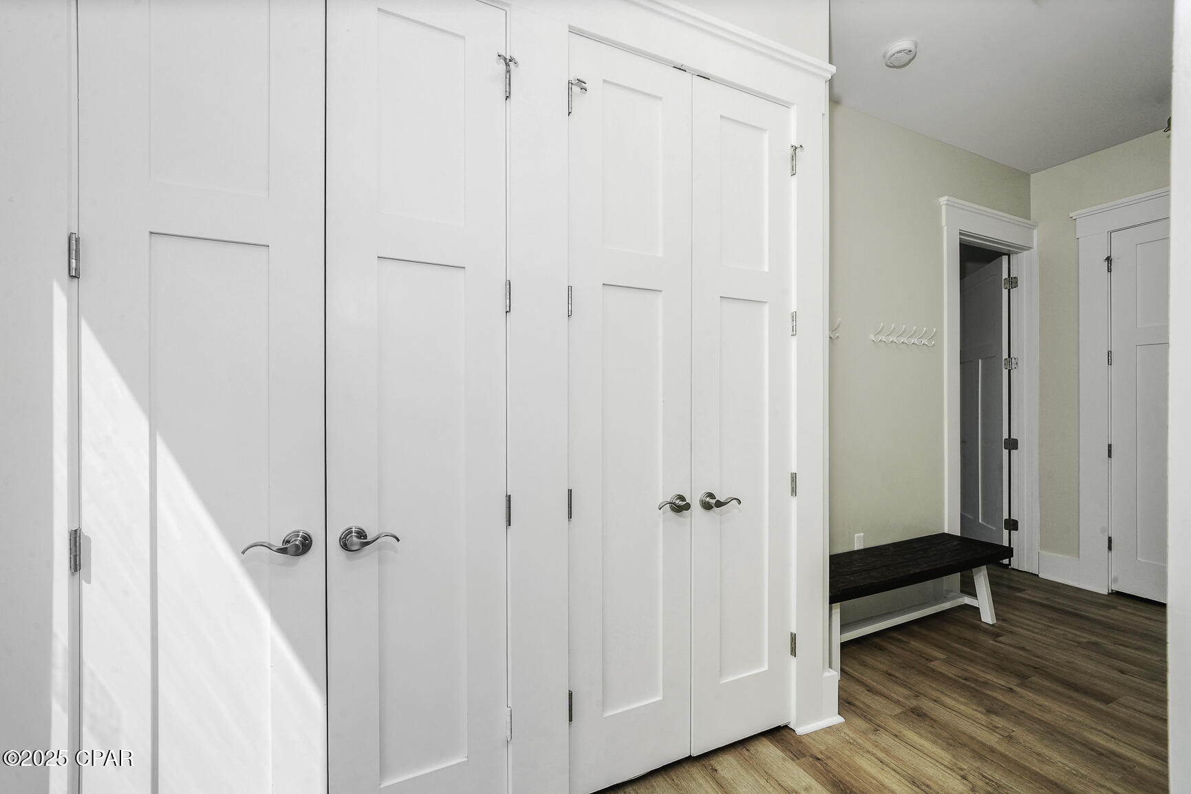 Kskis8li4visuefdb_qsvuwu_cnshmrkftaz0ajqzeg