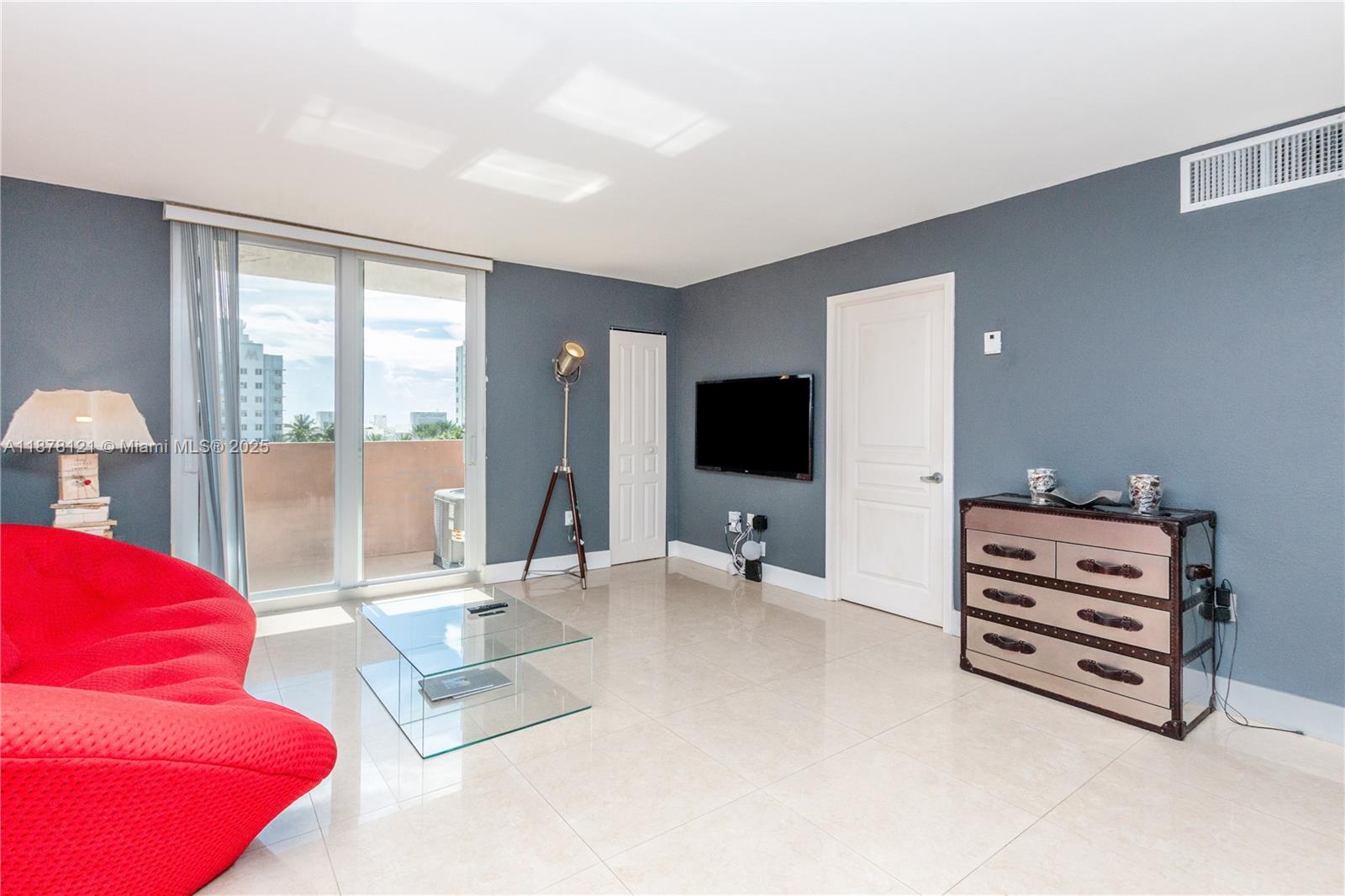 Property photo # 0