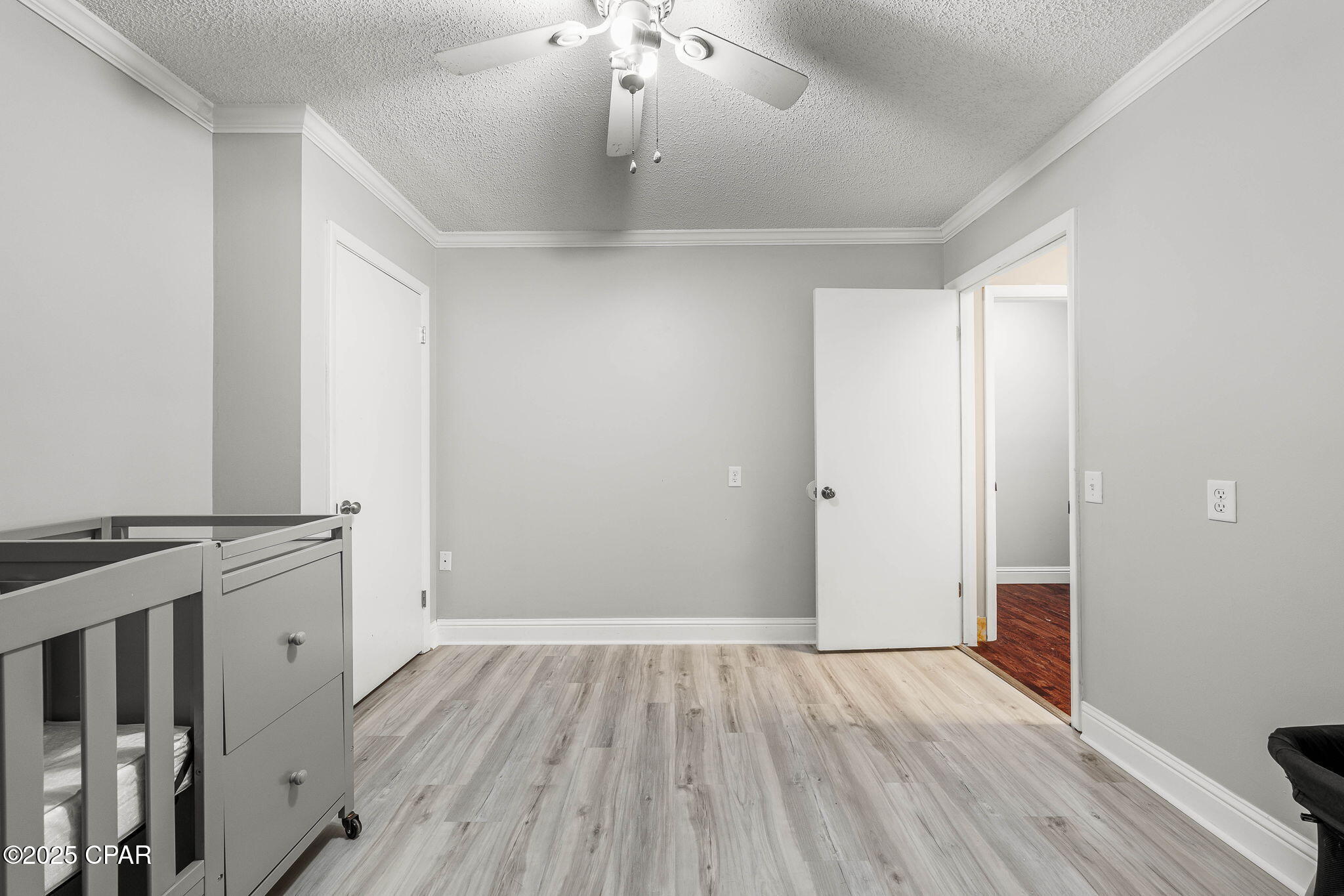 Image 21 For 3701 Lee Street A&b