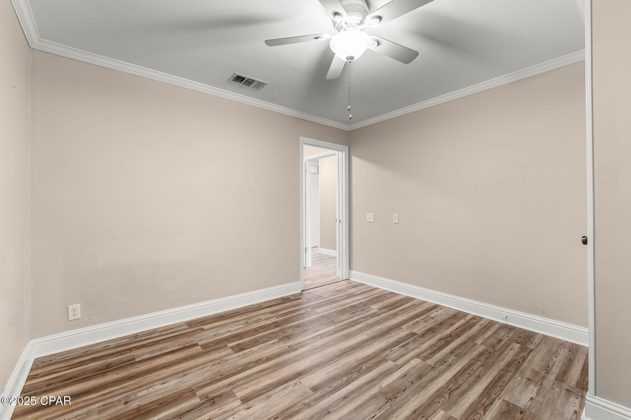 Image 47 For 3701 Lee Street A&b