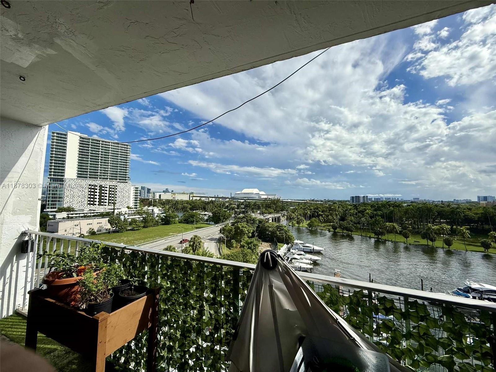 Property photo # 4