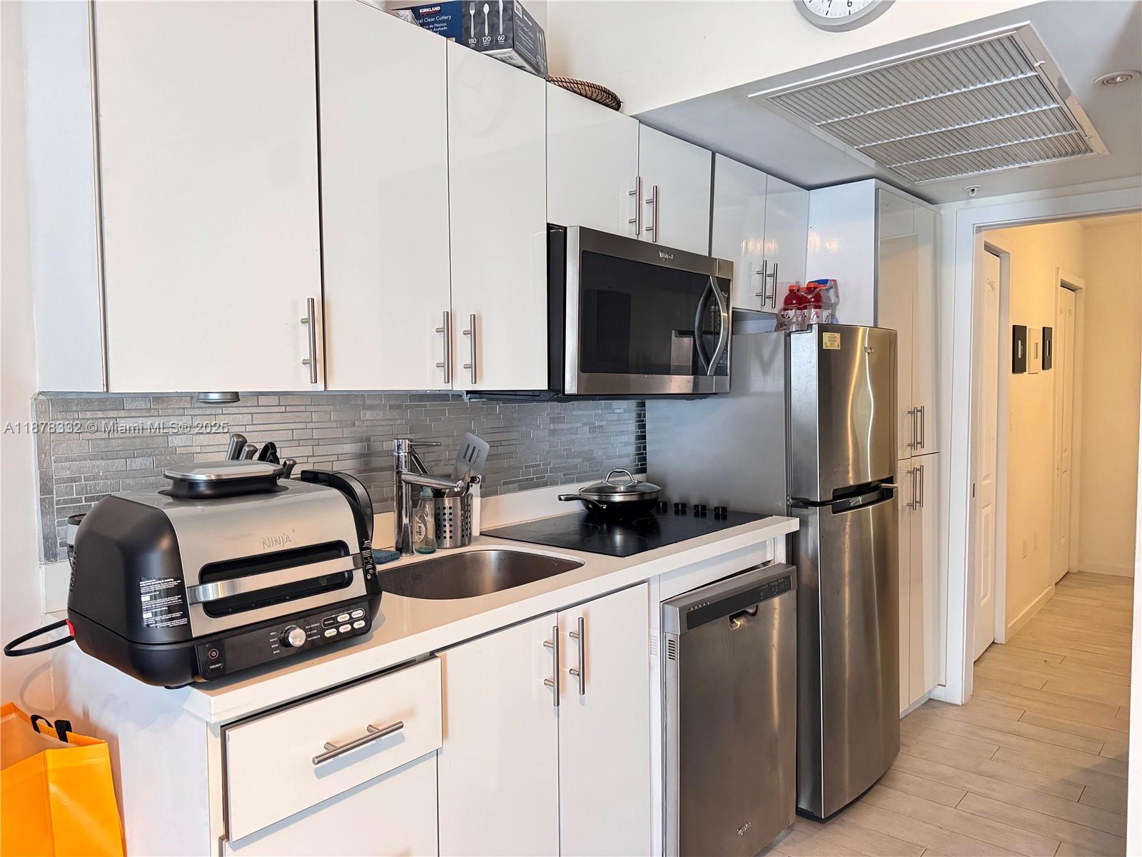 Property photo # 8