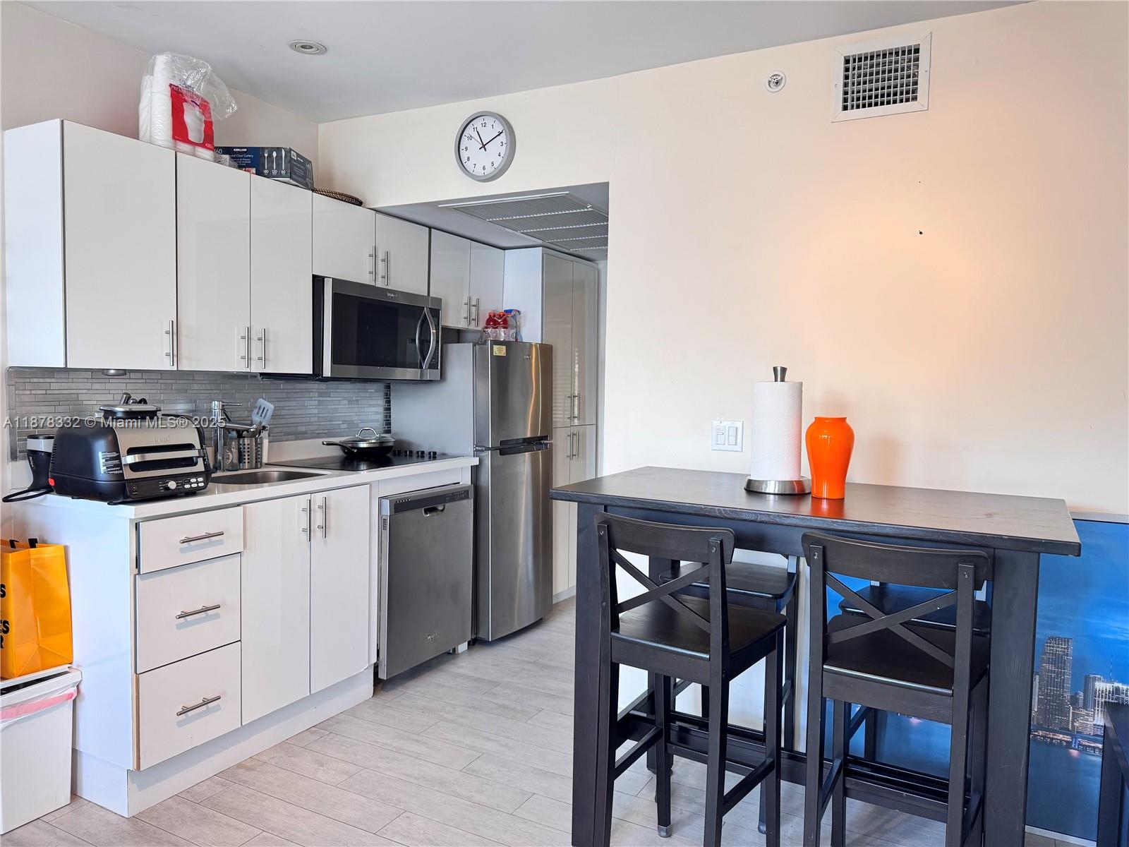 Property photo # 7