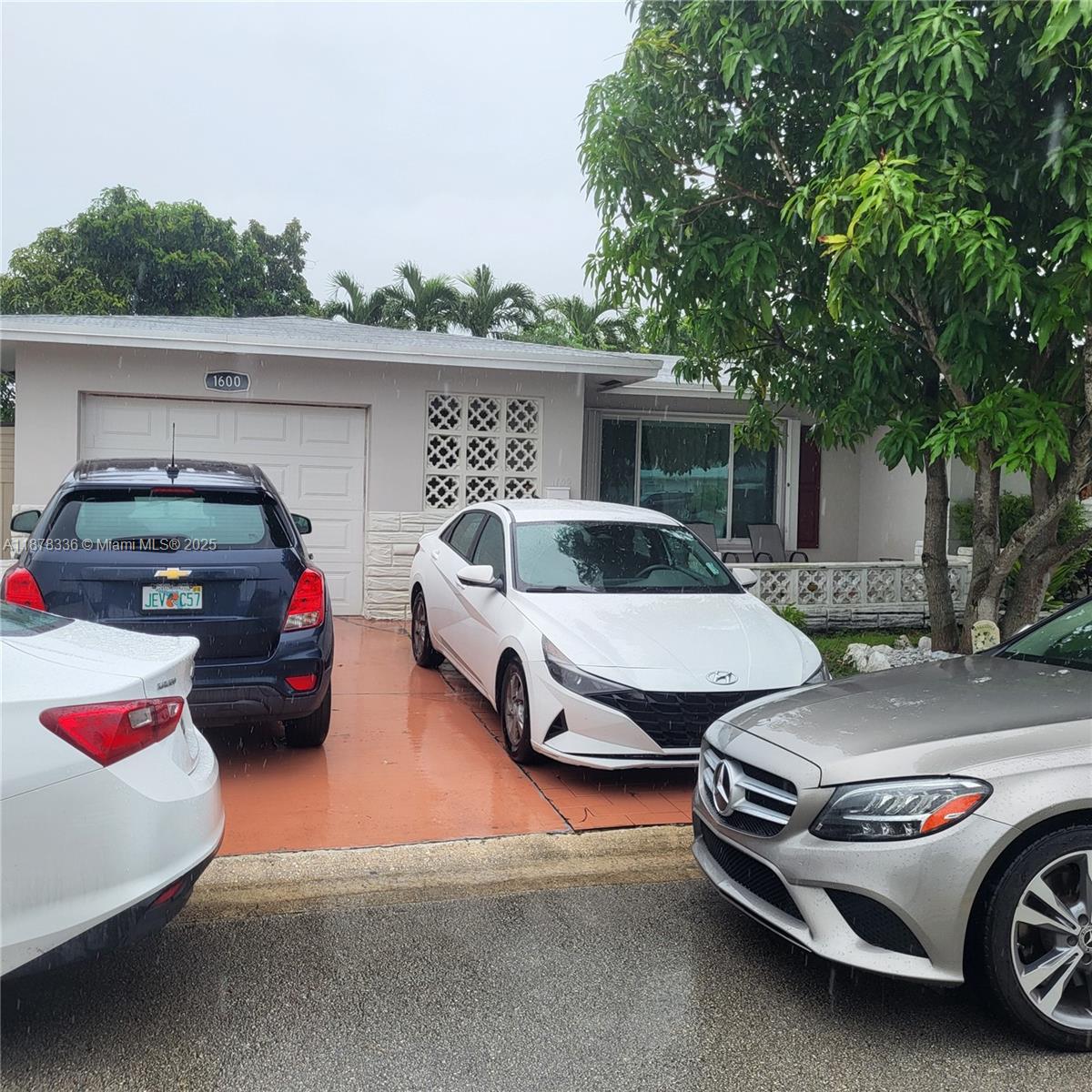 Paradise Gardens Sec 2