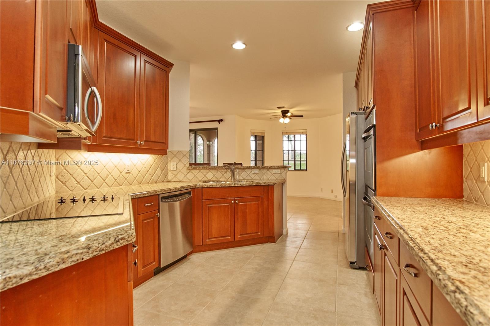 Property photo # 8