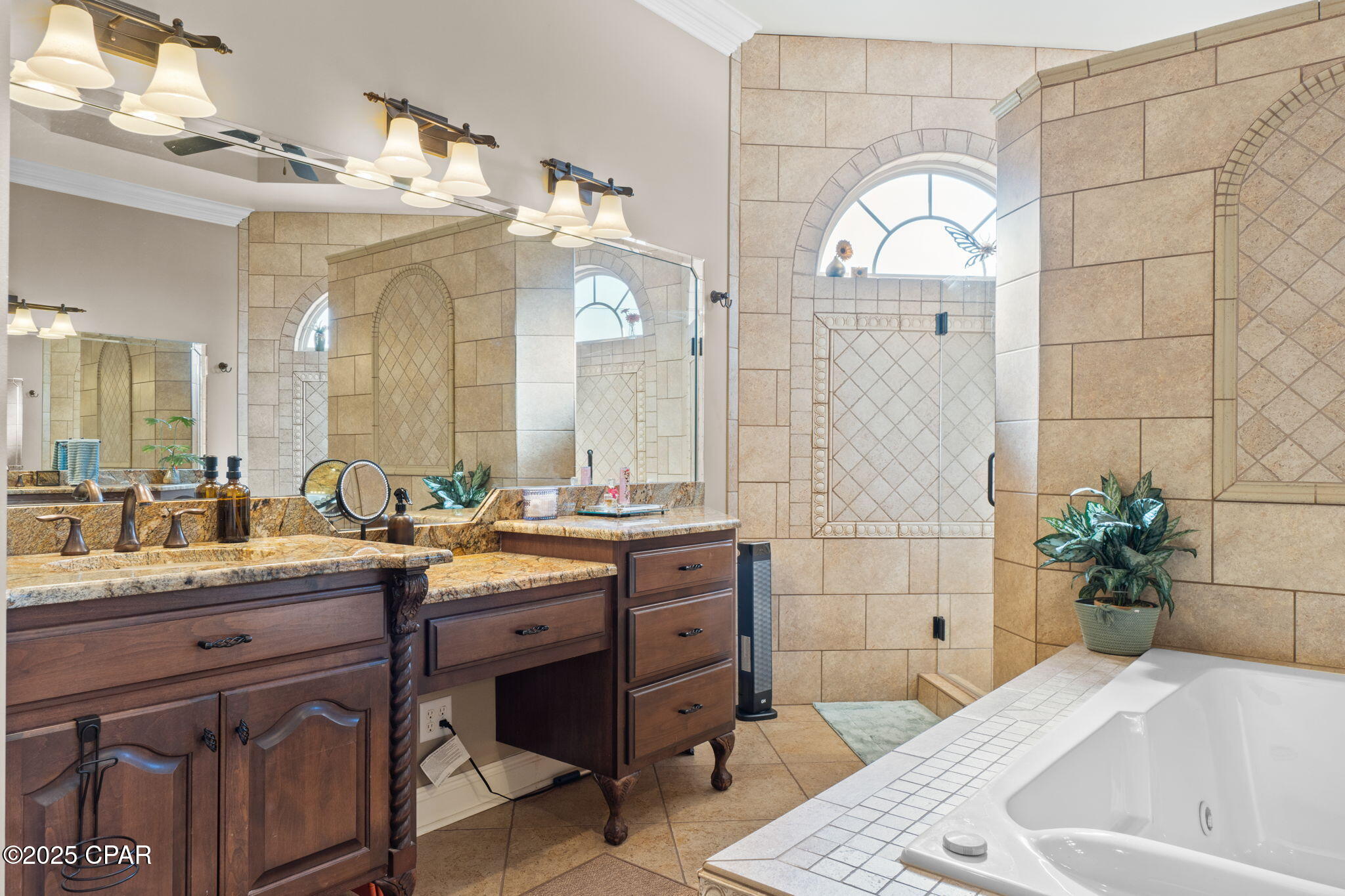 Lsfpxuzbre532q6m8szpd7i_0vlq5x_sgneaurgcdz4