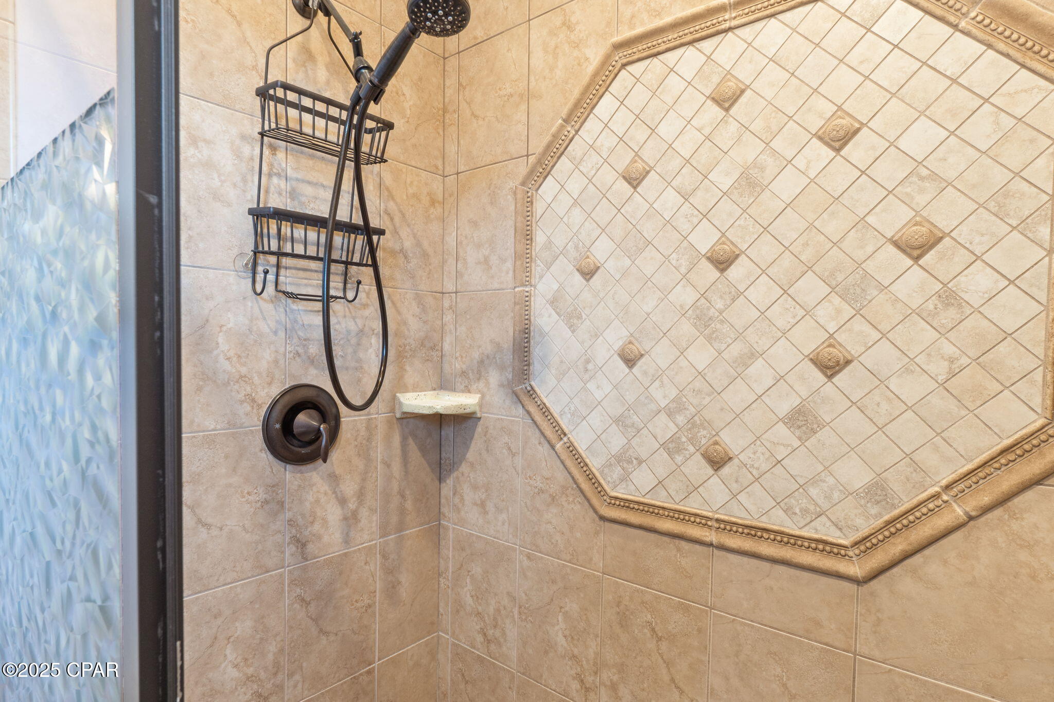 J0e6br6mmzkhtly0almjldev_hcftdnyomsbgh7uf_g