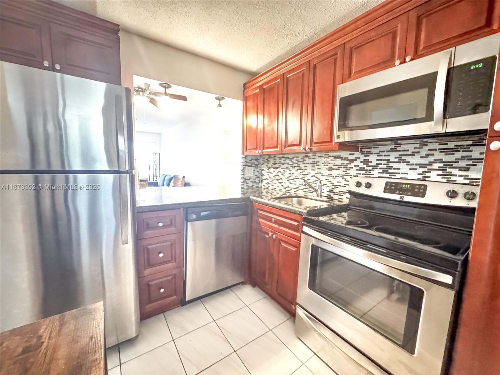 Property photo # 4
