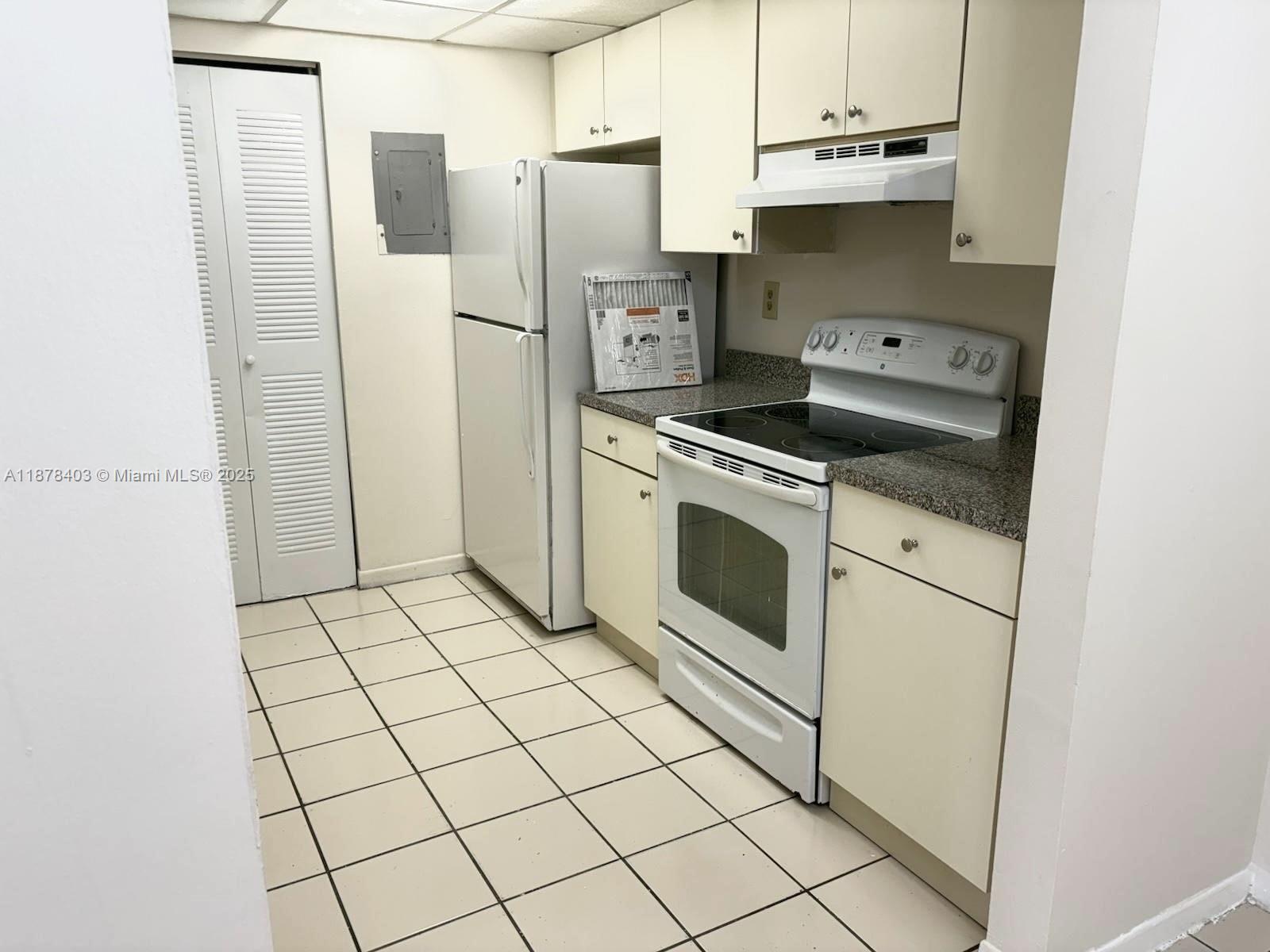 Property photo # 6