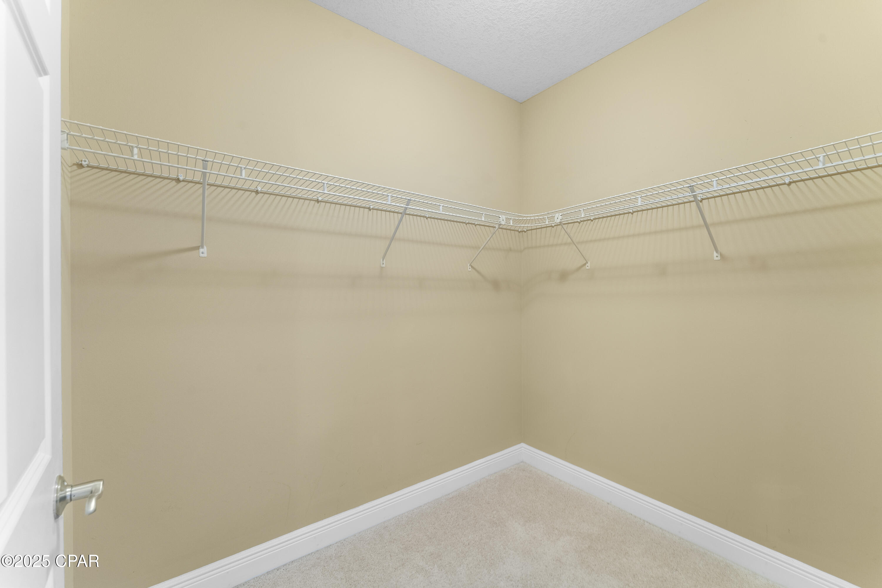 Image 12 For 2400 Grandiflora Boulevard 409
