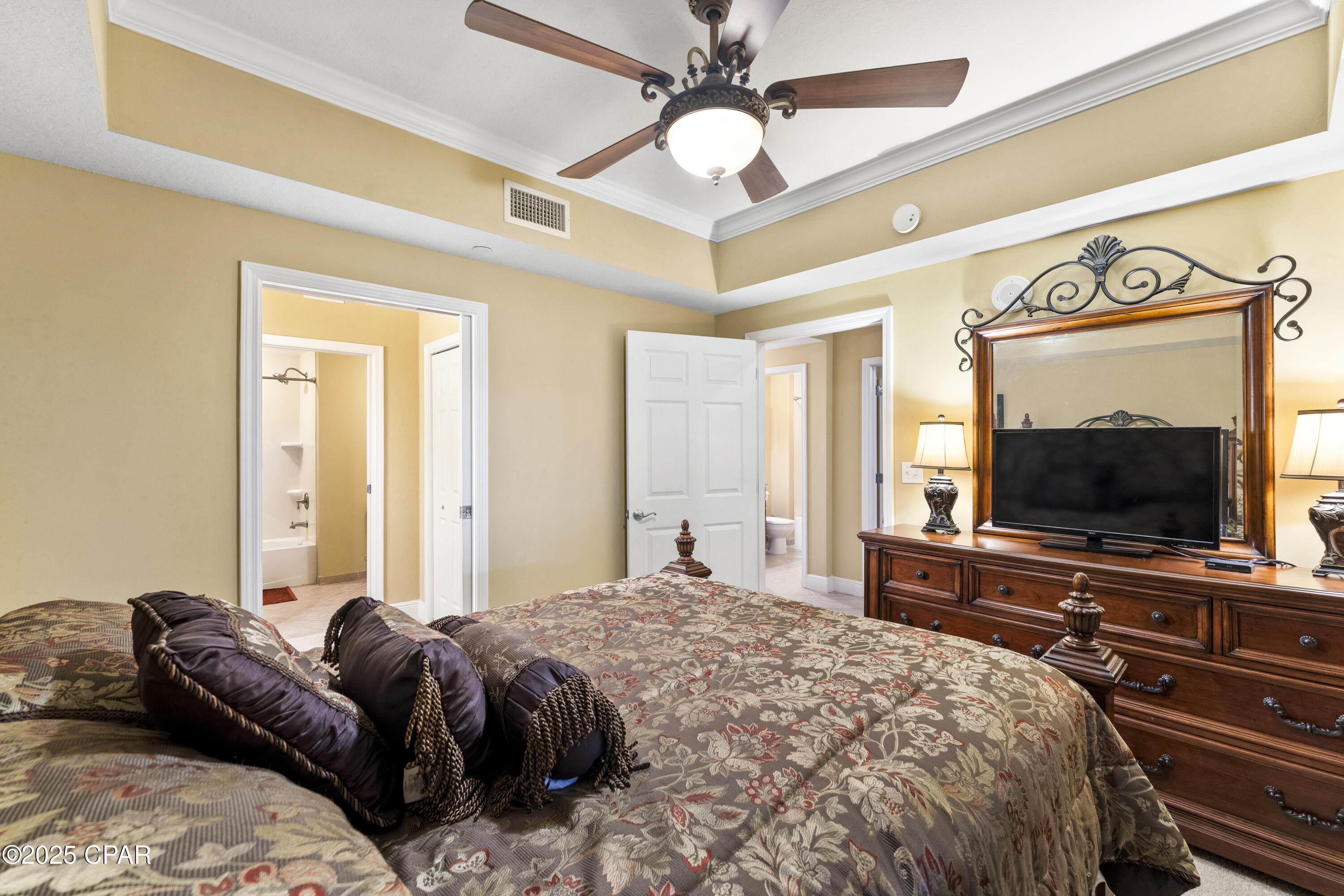 Image 16 For 2400 Grandiflora Boulevard 409