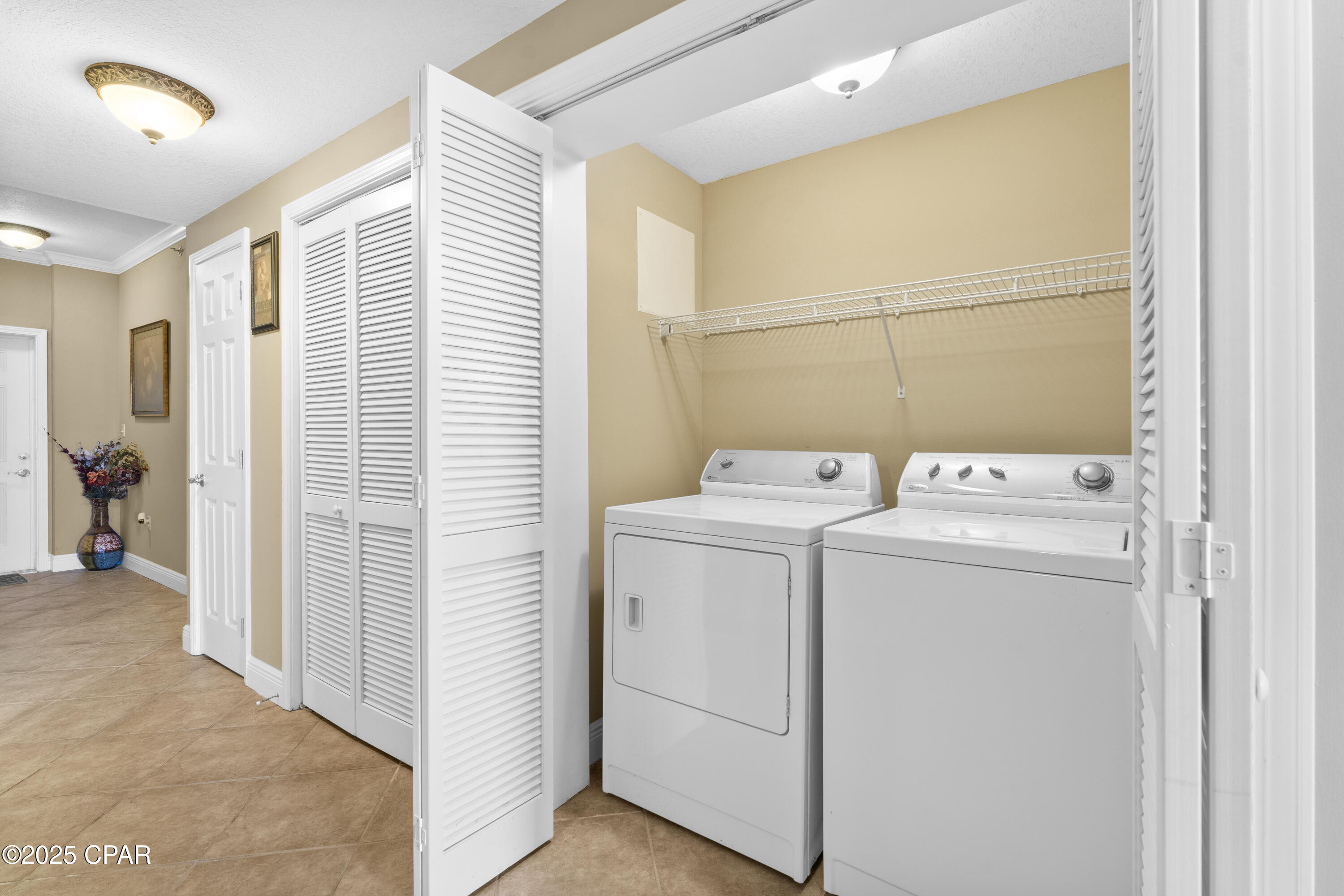 Image 20 For 2400 Grandiflora Boulevard 409