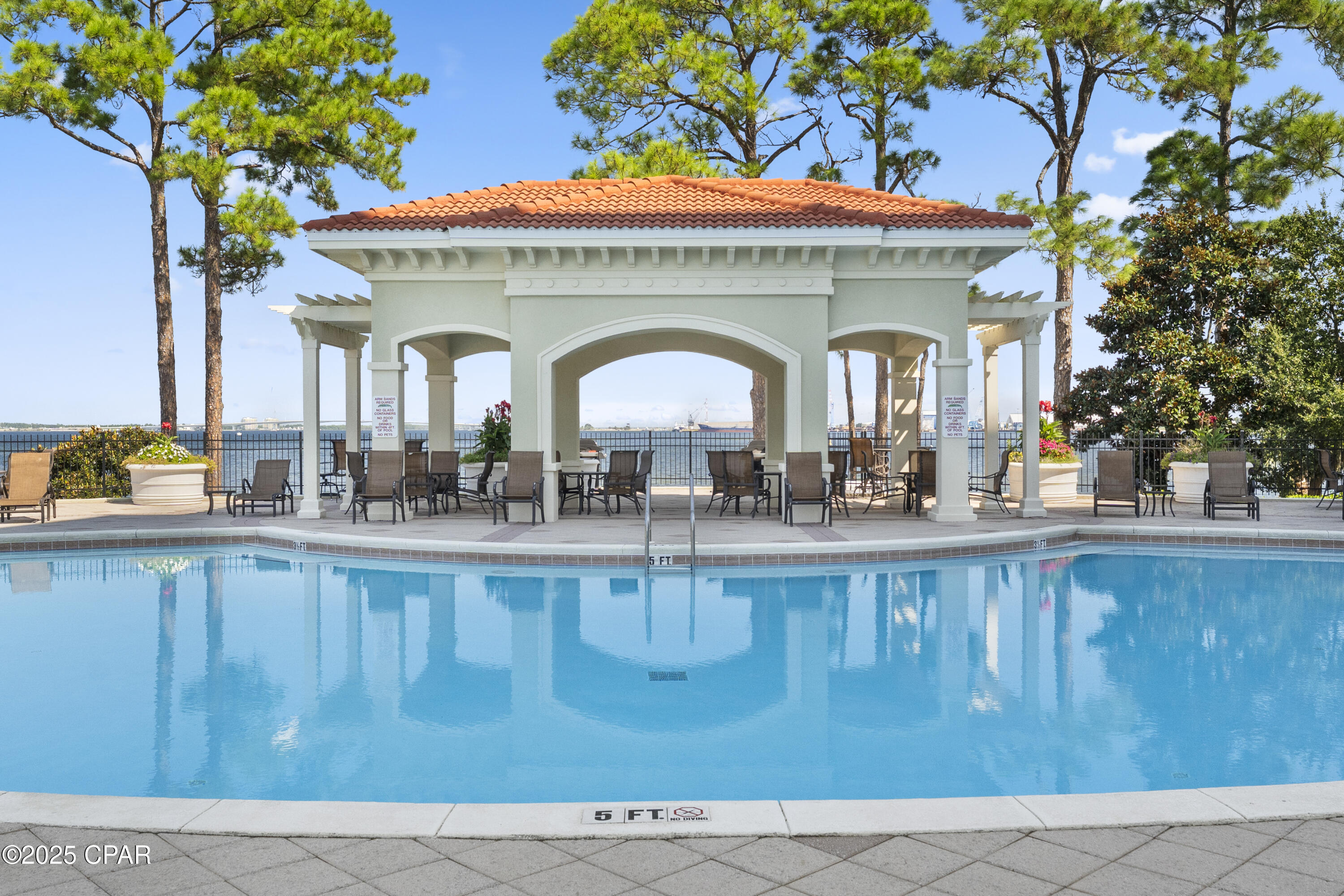 Image 3 For 2400 Grandiflora Boulevard 409