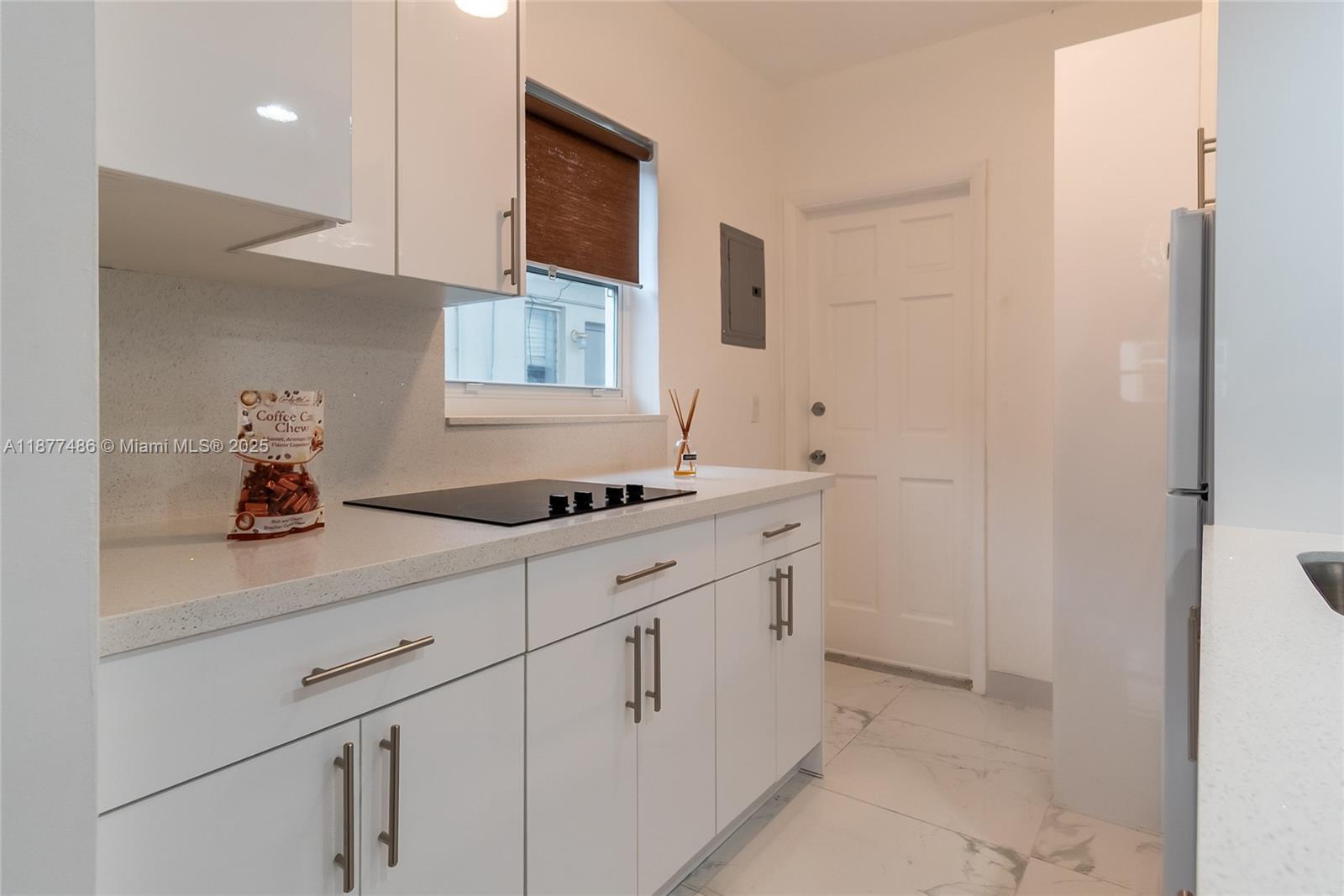 Property photo # 6