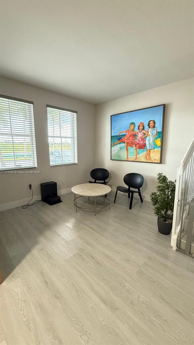 Property photo # 4