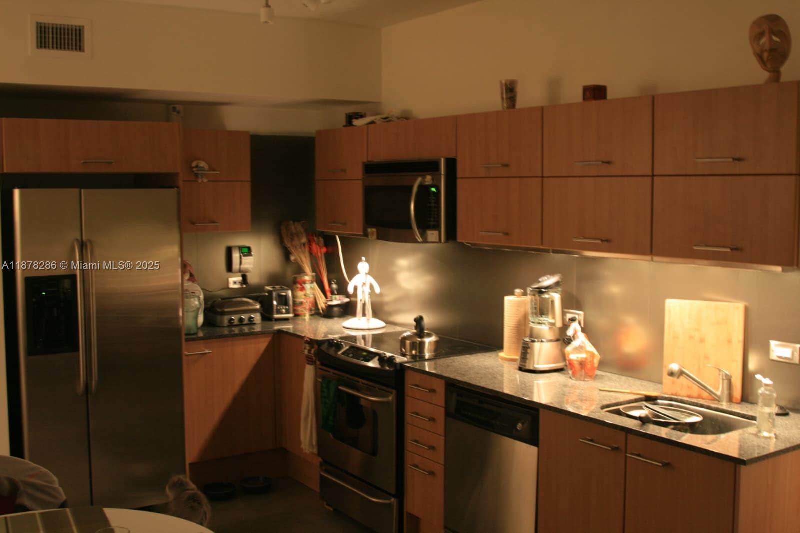 Property photo # 6