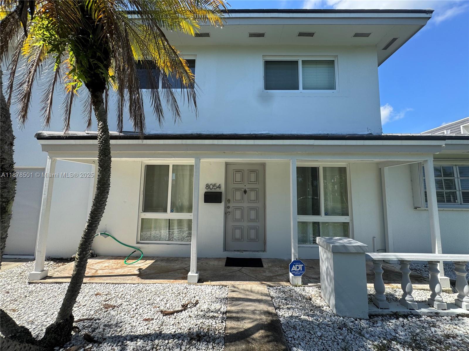 Property photo # 0