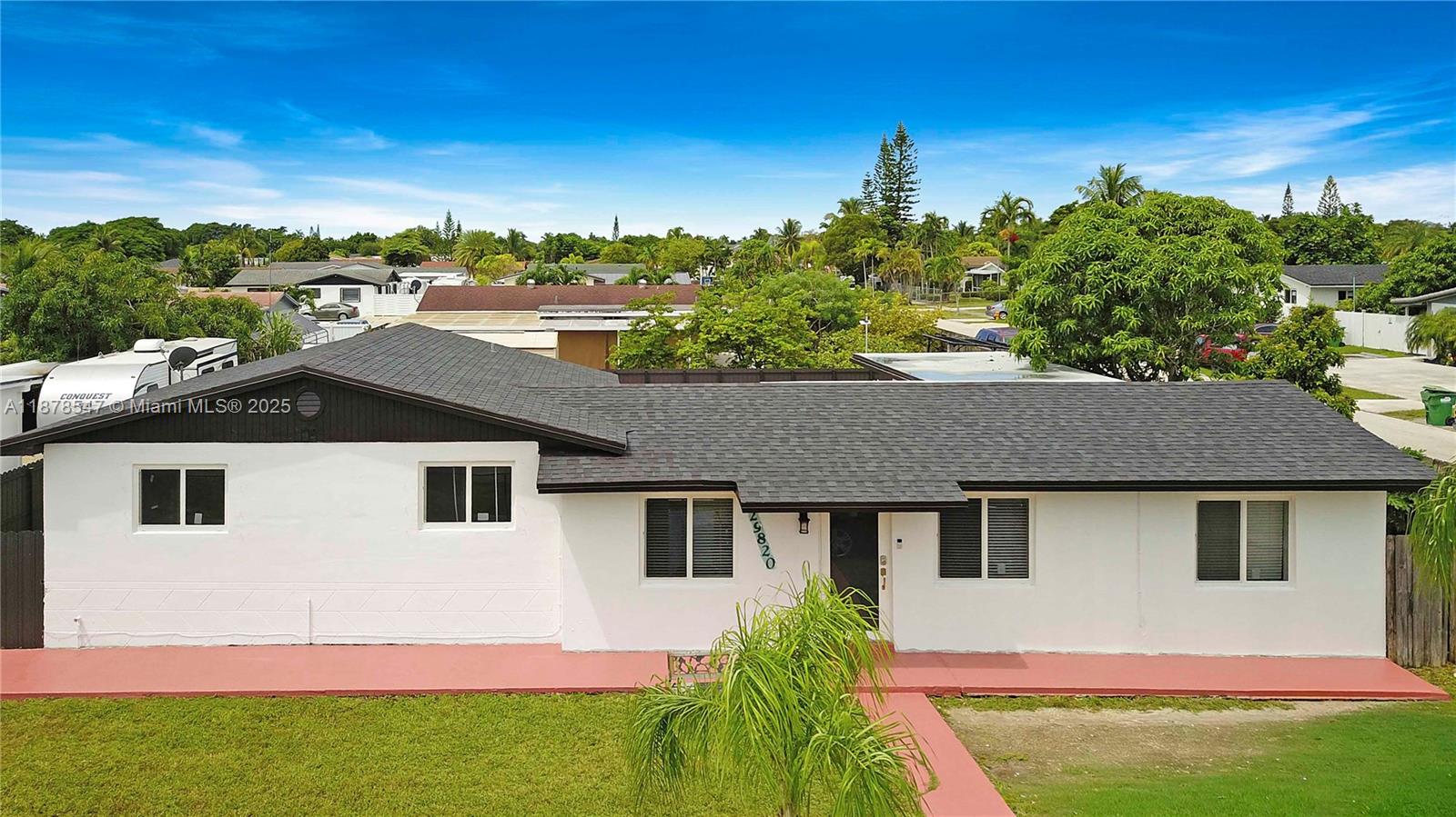 Palmland Homes South No 4