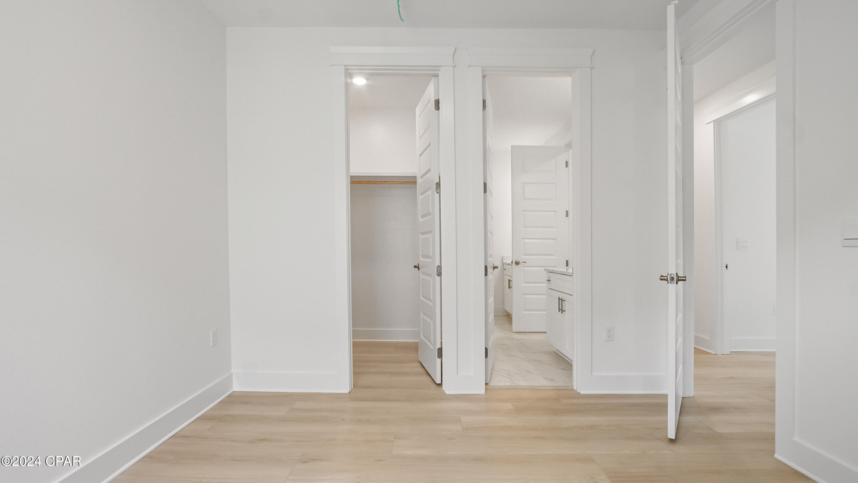 Pfdkz_qban_oglhybdvafconl4joc5eb7g Sefssxag