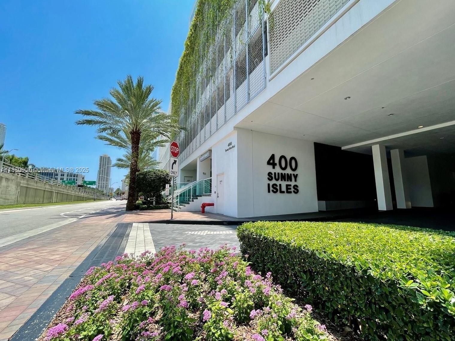 400 Sunny Isles Condo Eas