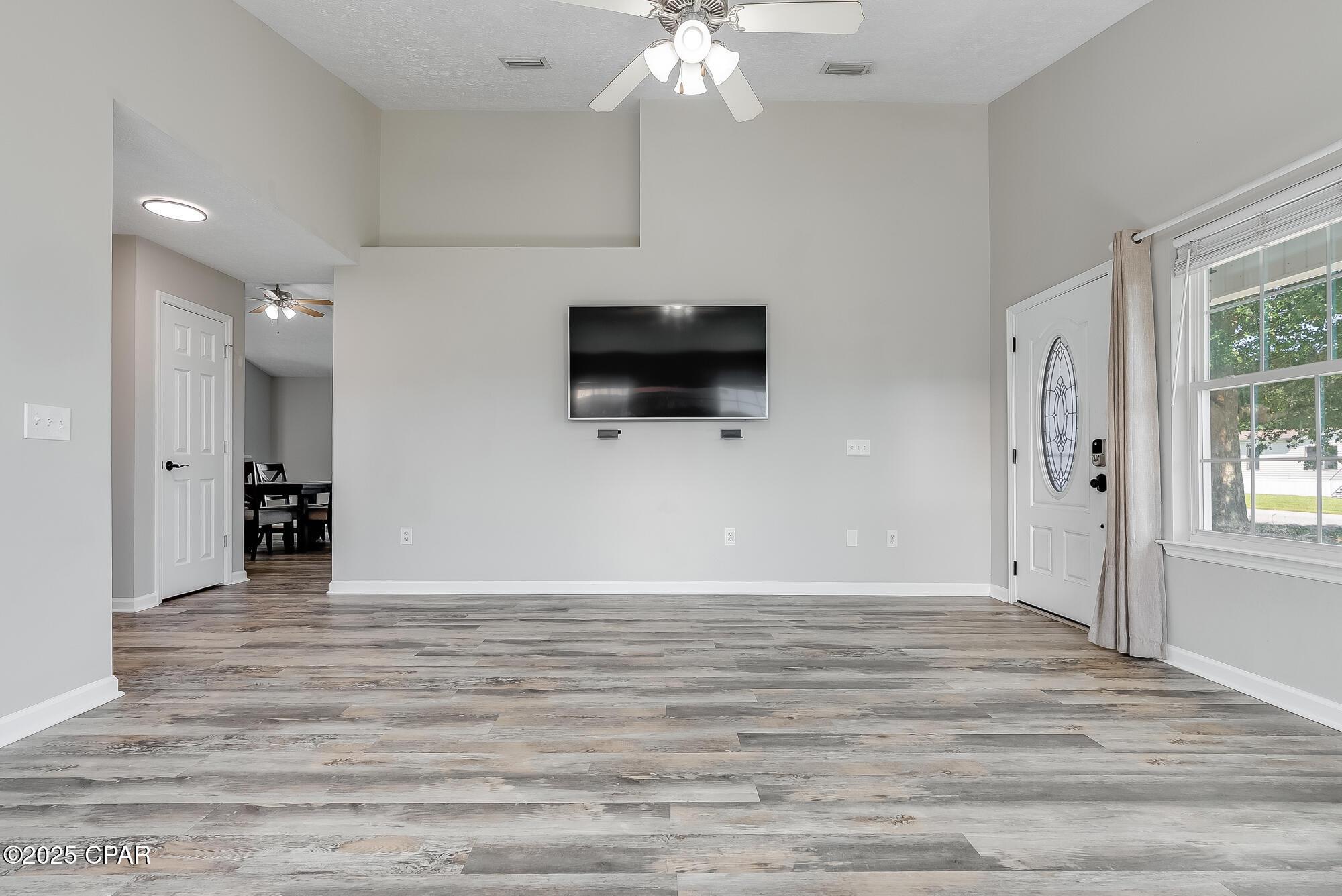 C_q0kzrmna Nn5vfflfyacazbbhlw D6i4rllk10gqo