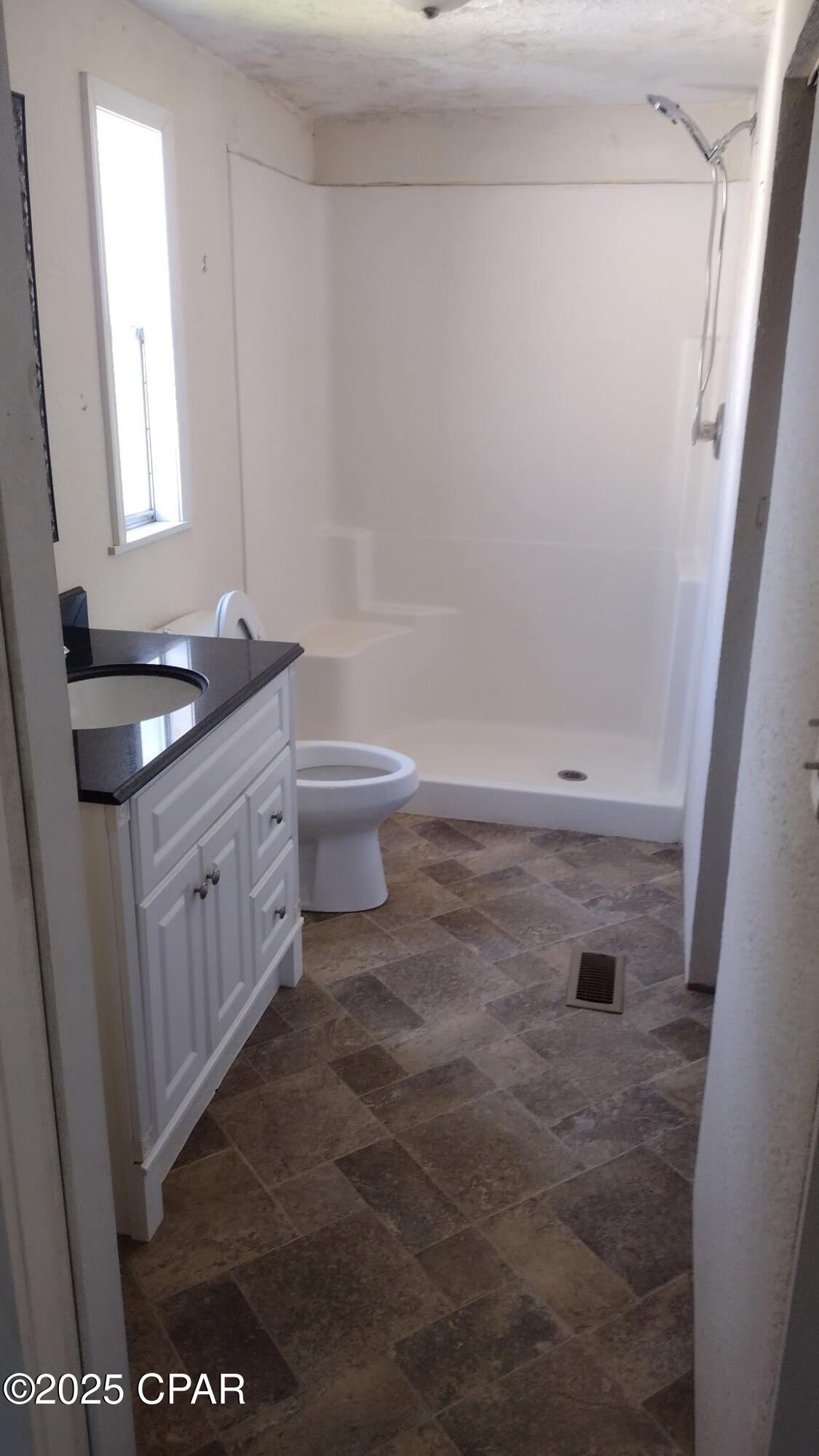 Vo5rlc8vpetr_nqbdjwdqie7enf3q1kamdmeqn0misa