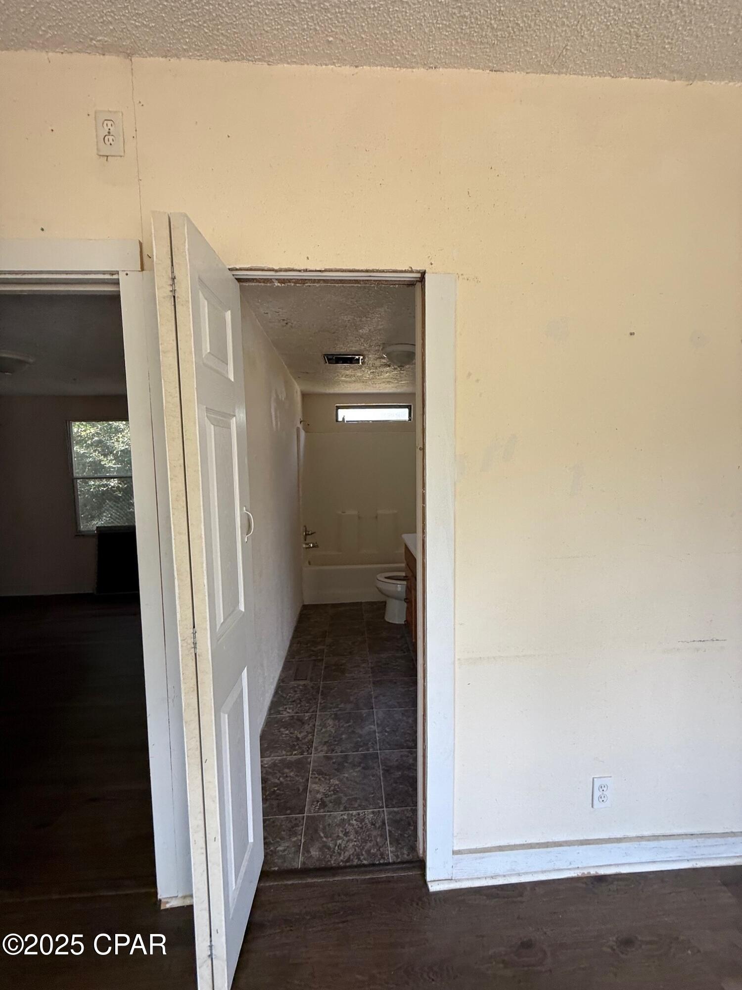 Image 28 For 9412 Pat Road