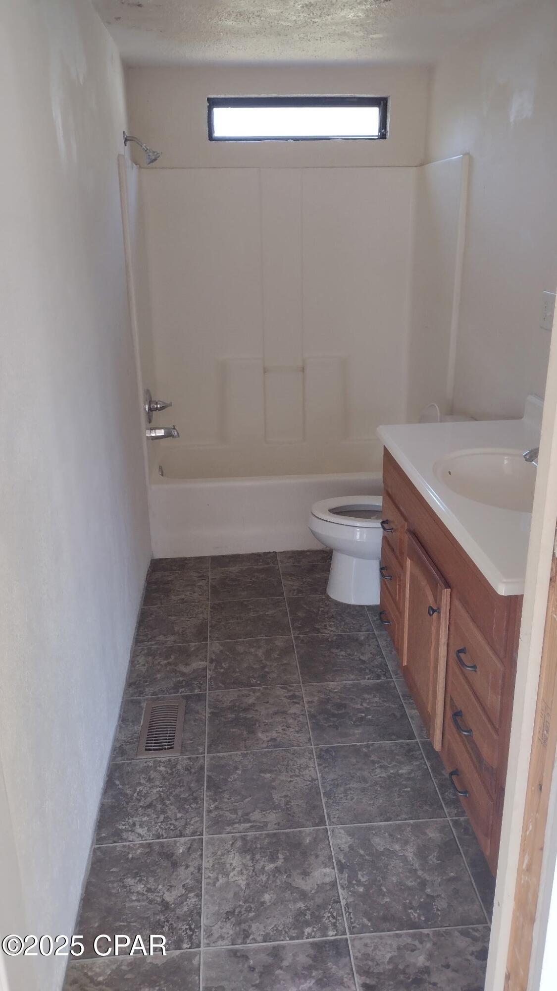 Image 32 For 9412 Pat Road