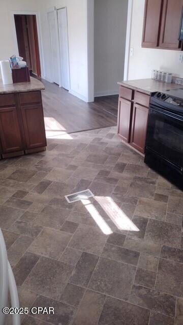 Image 37 For 9412 Pat Road