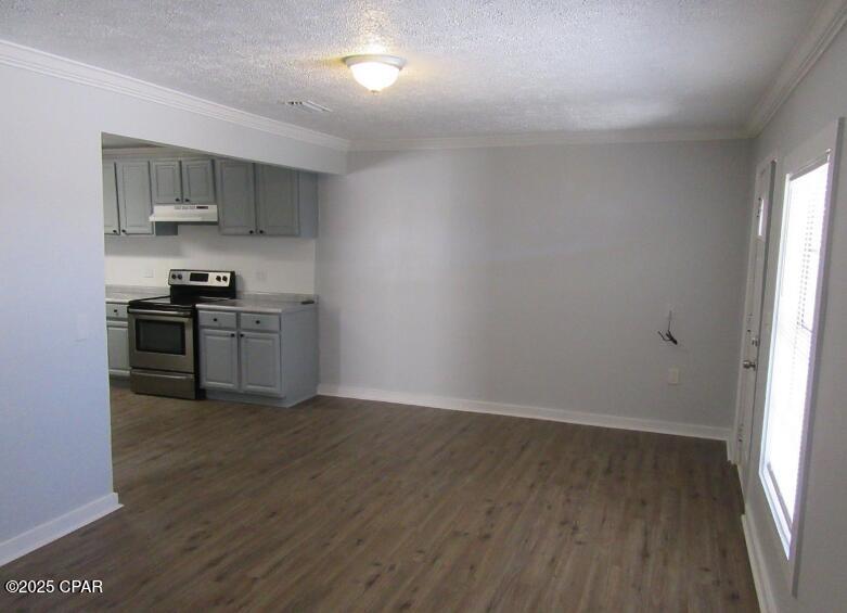 Image 8 For 2635 Arden Avenue