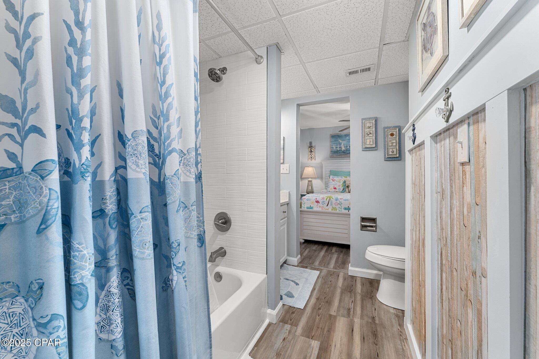 Image 17 For 9850 Thomas 511e Drive 511e