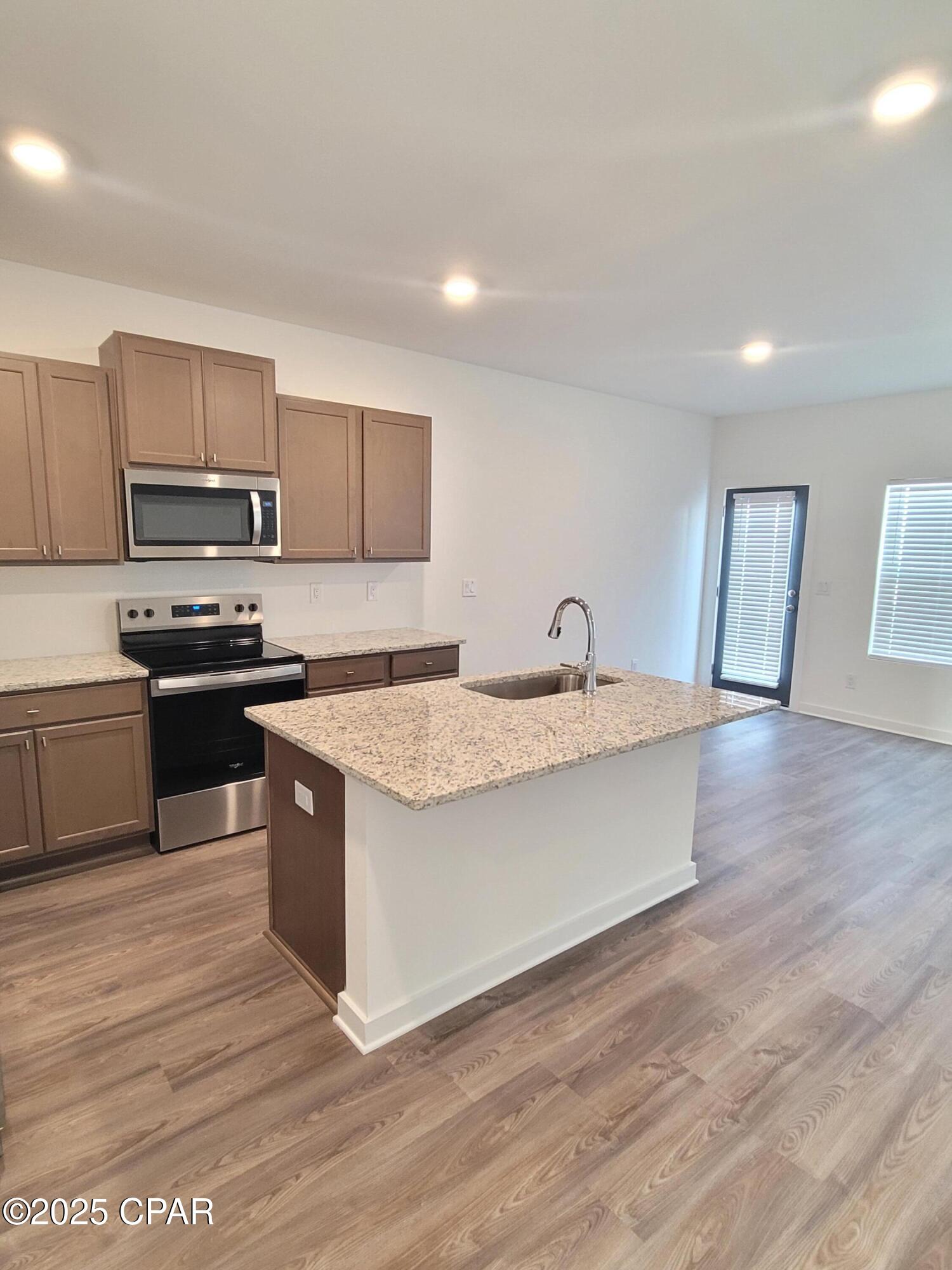 Yj4q1l3zvdzb0oyzpoogfsexqqc1hdxlazp3bzwywwo