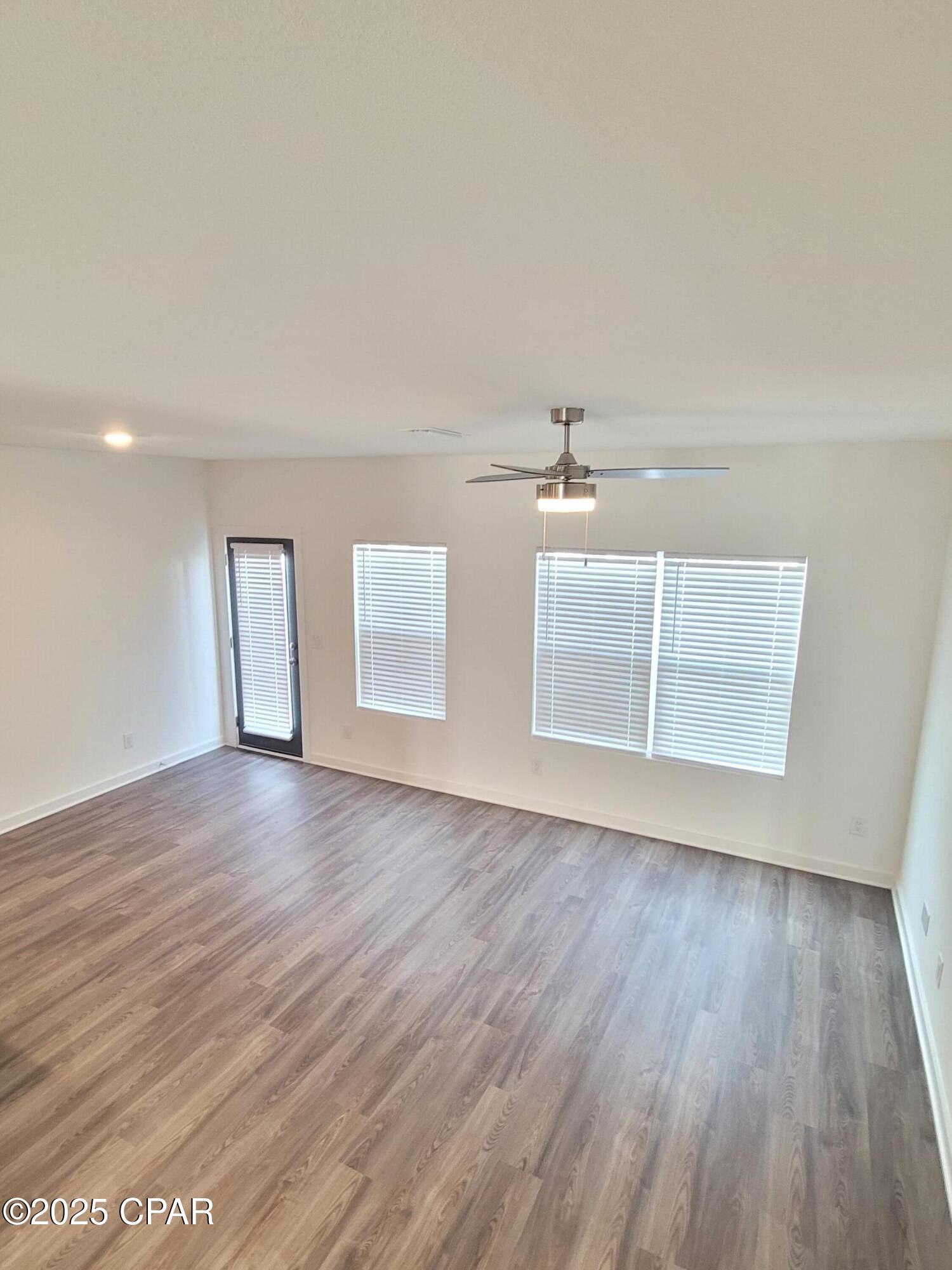 Image 8 For 5893 Tyndall Place