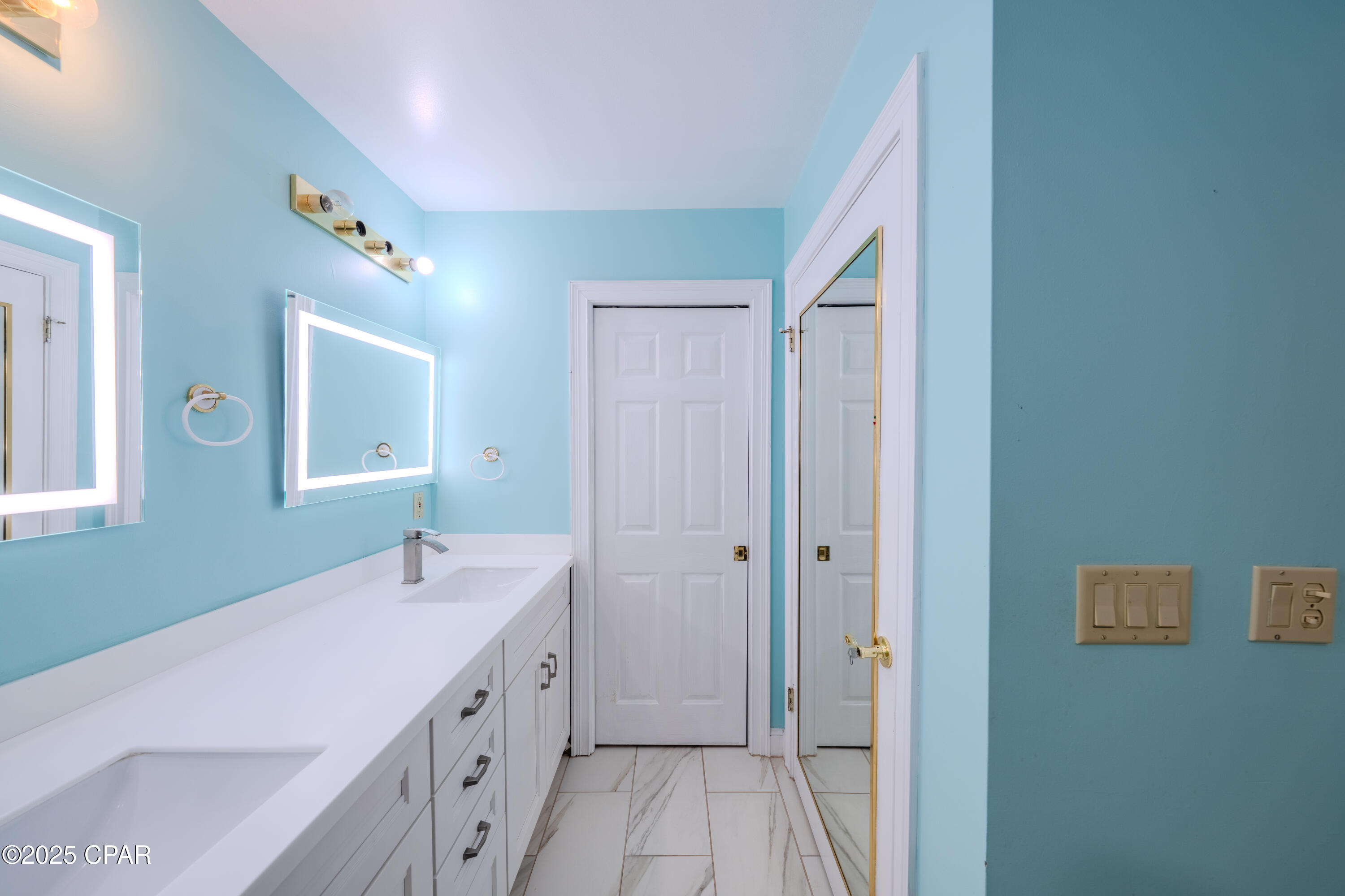 Rvlmc8idce2udx Xnaze4h Raxo4p0e3lqygtpsh7tw