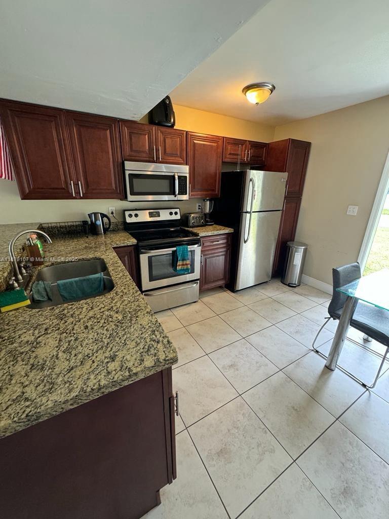 Property photo # 2