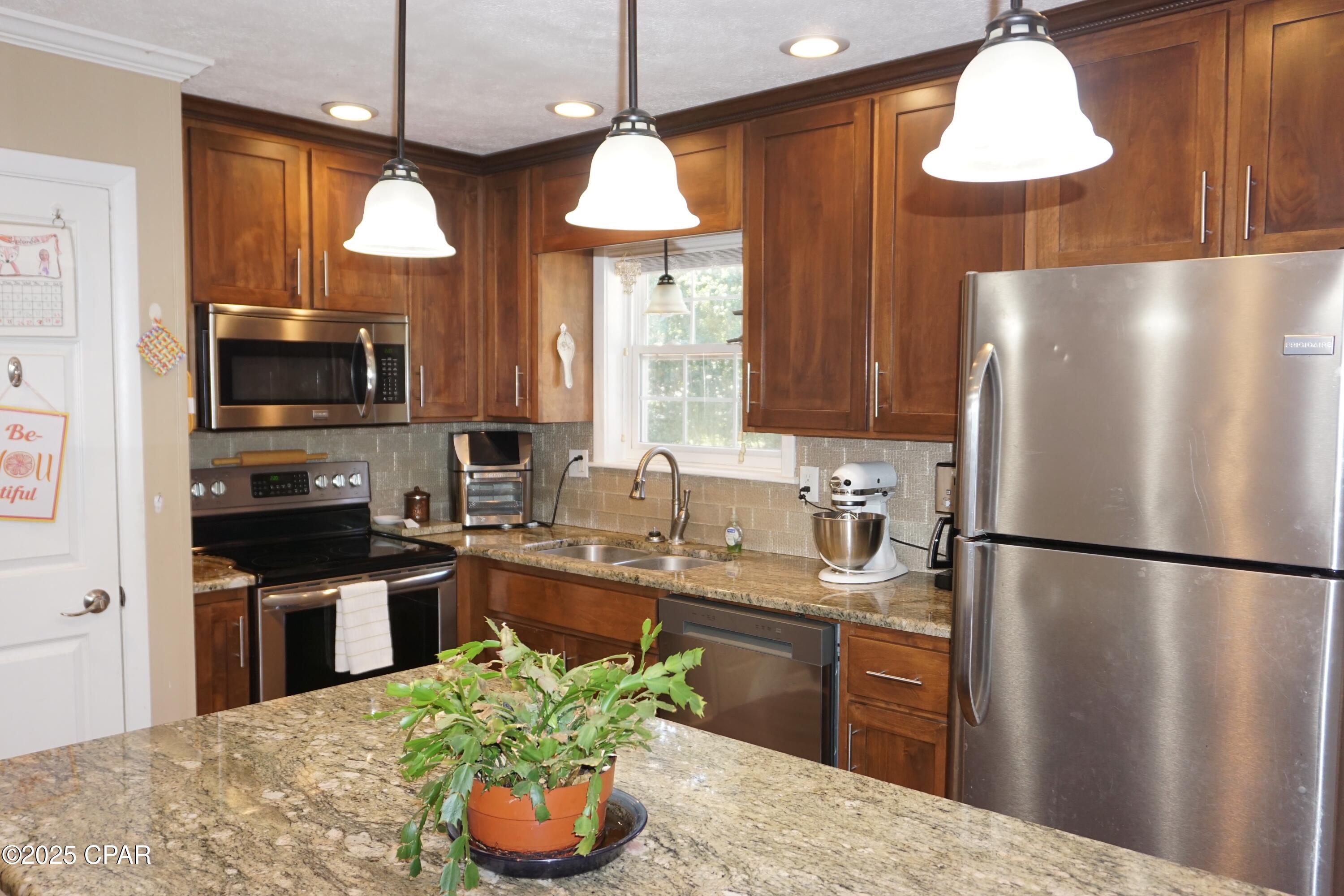 Qrk28vdkuaepmf5kl Hoyxucfi8rtx0mquuy5wz0pcg