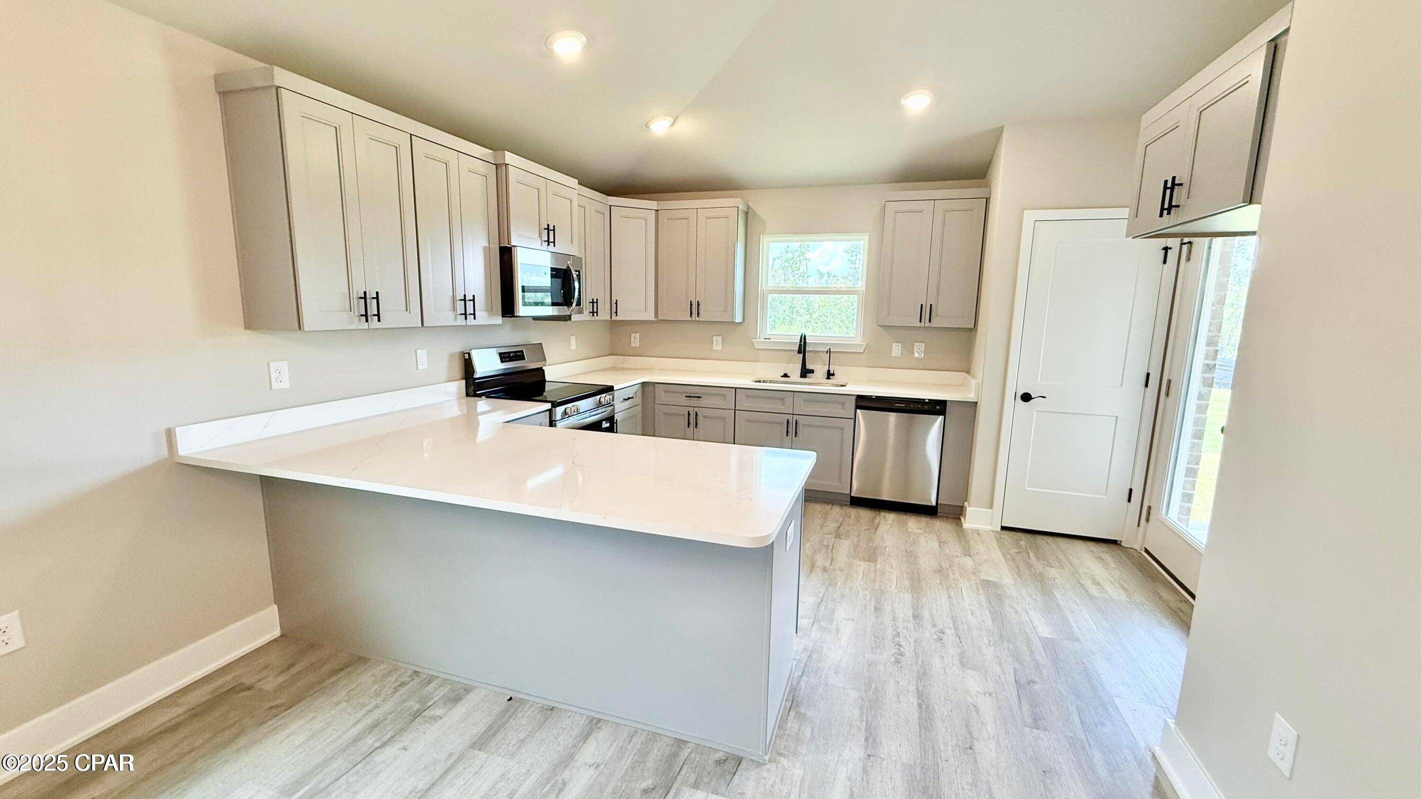 Cc52_6ikxl8y_sta Ehtduf2rurawtuwiihh64jlp1a